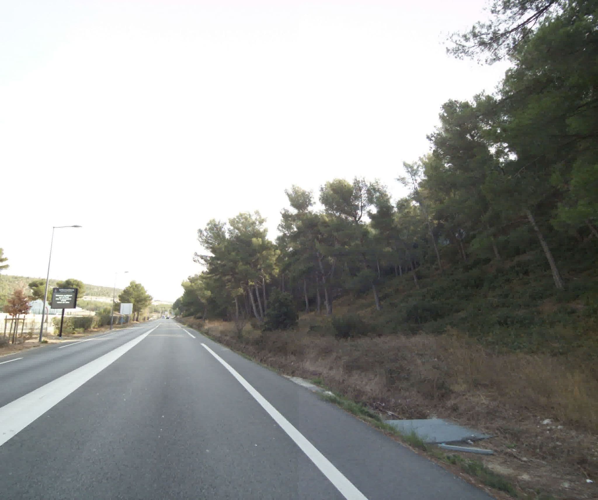Street view near Ensuès-la-Redonne, Ensuès-la-Redonne — © sogefi (CC BY-SA · Mapillary)
