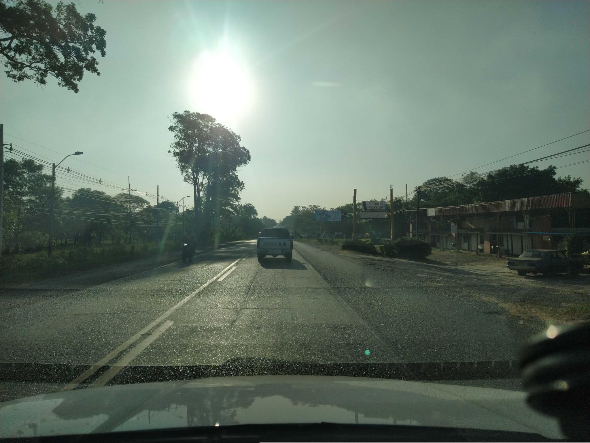 Street view near Hotel Las Ventanas, Coronel Oviedo — © jjorrge (CC BY-SA · Mapillary)