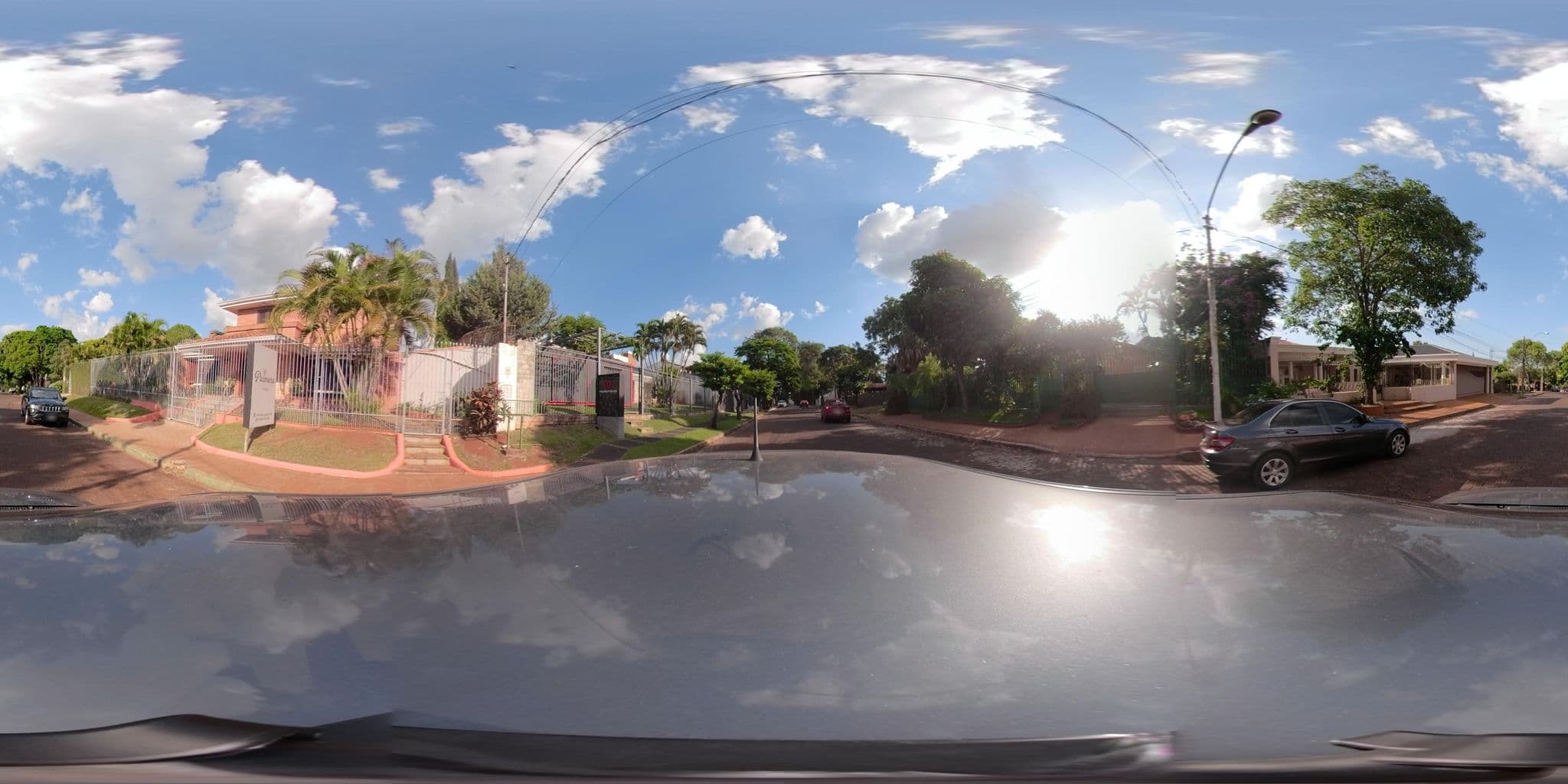 Street view near Hostel Palmera, Ciudad del Este — © silarfer (CC BY-SA · Mapillary)