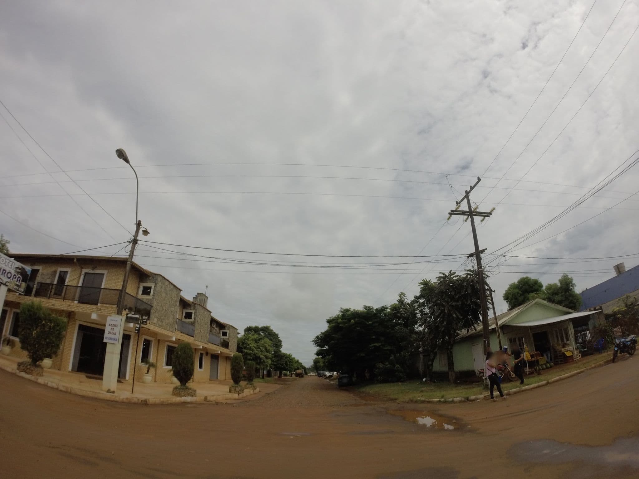 Street view near Hotel Europa, Ciudad del Este — © adrianitaga28 (CC BY-SA · Mapillary)