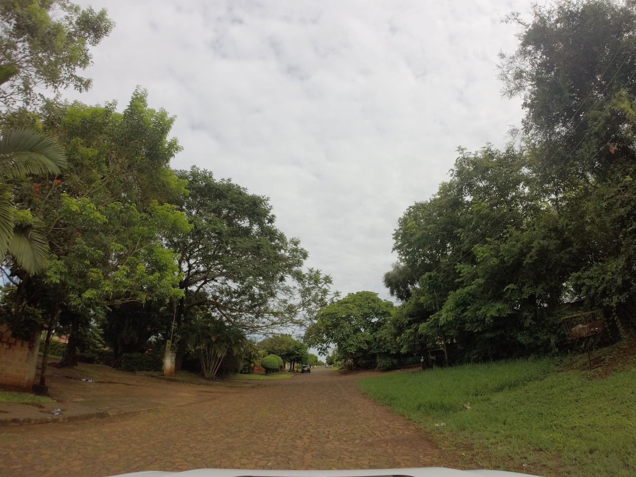 Street view near Lion Apart Hotel, Ciudad del Este — © adrianitaga28 (CC BY-SA · Mapillary)