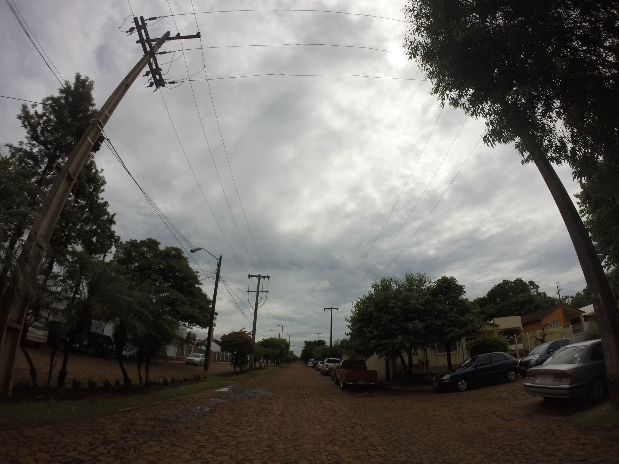 Street view near Costa Del Lago, Ciudad del Este — © adrianitaga28 (CC BY-SA · Mapillary)