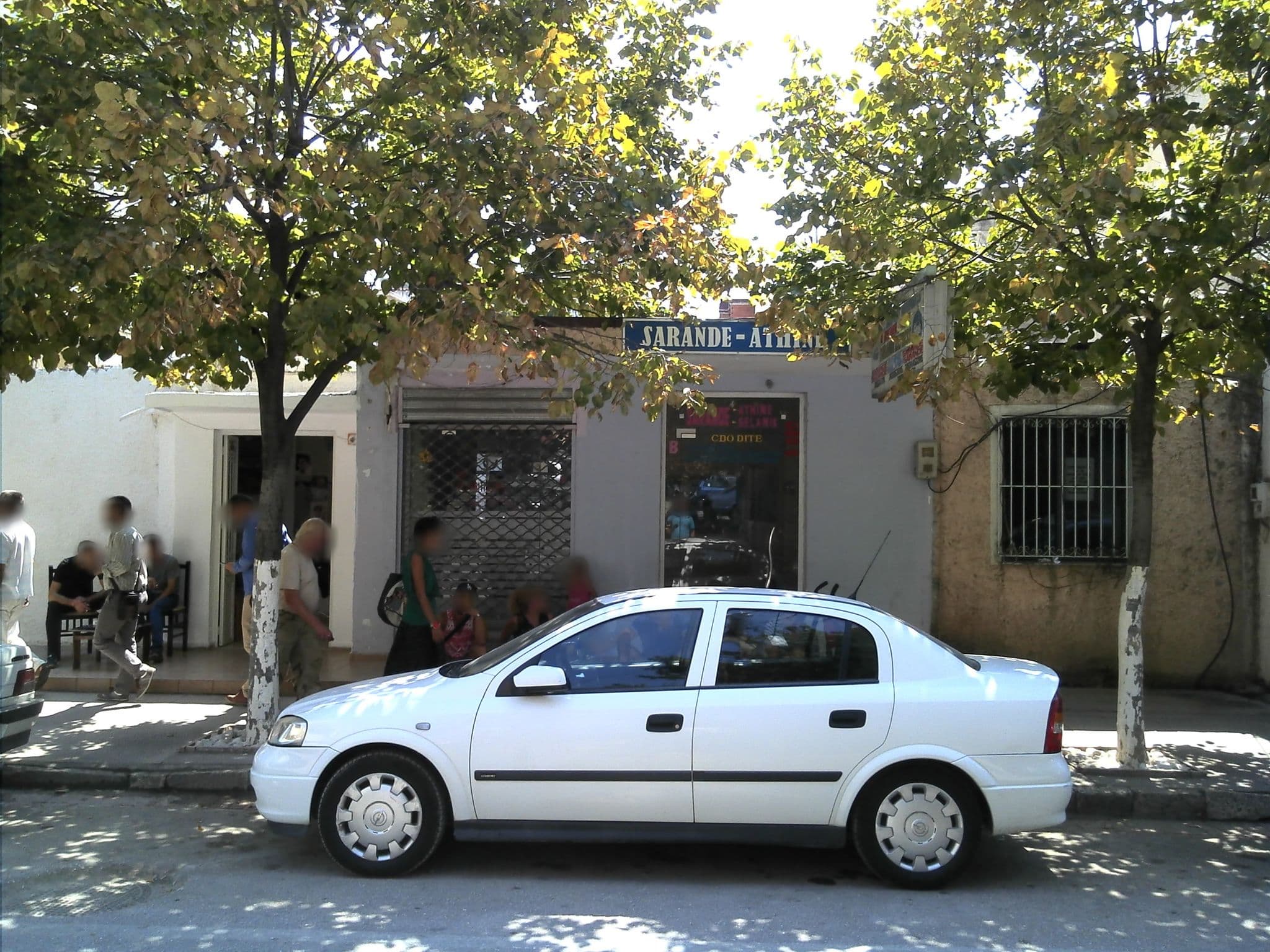 Street view near Saranda Apartment, Sarandë — © denisju_osm (CC BY-SA · Mapillary)