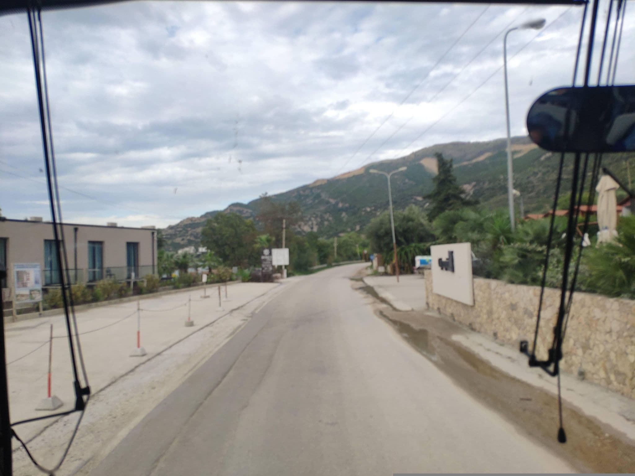 Street view near Olympia Touristic Village, Orikum — © soepzi (CC BY-SA · Mapillary)