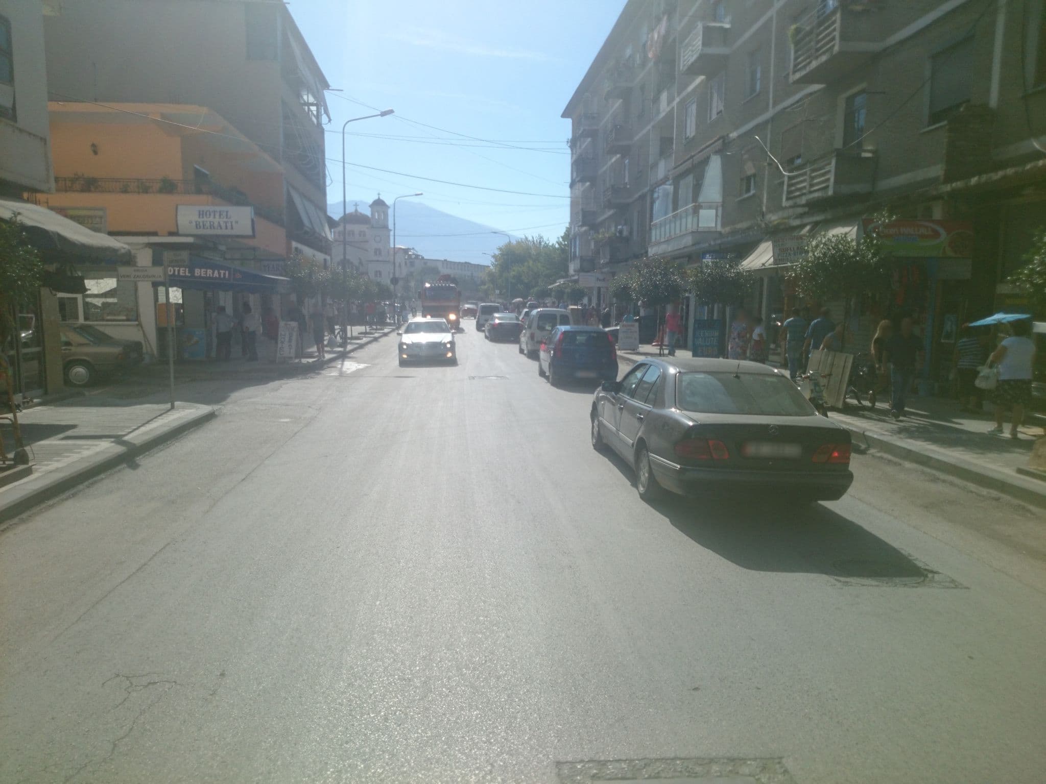 Street view near Desaret, Berat — © malenki (CC BY-SA · Mapillary)