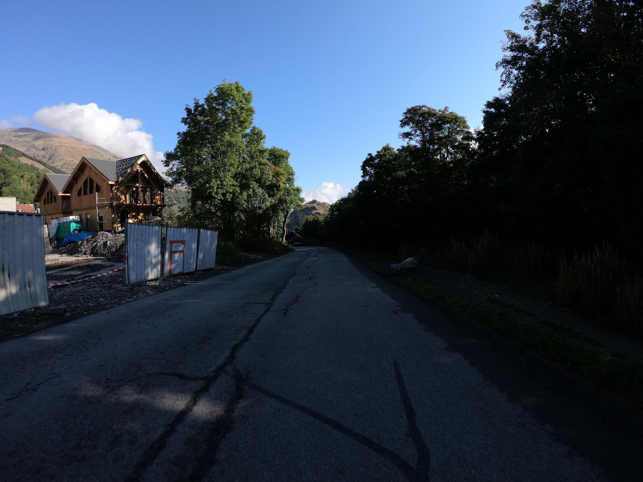 Street view near Le Snow Lodge, Valloire
