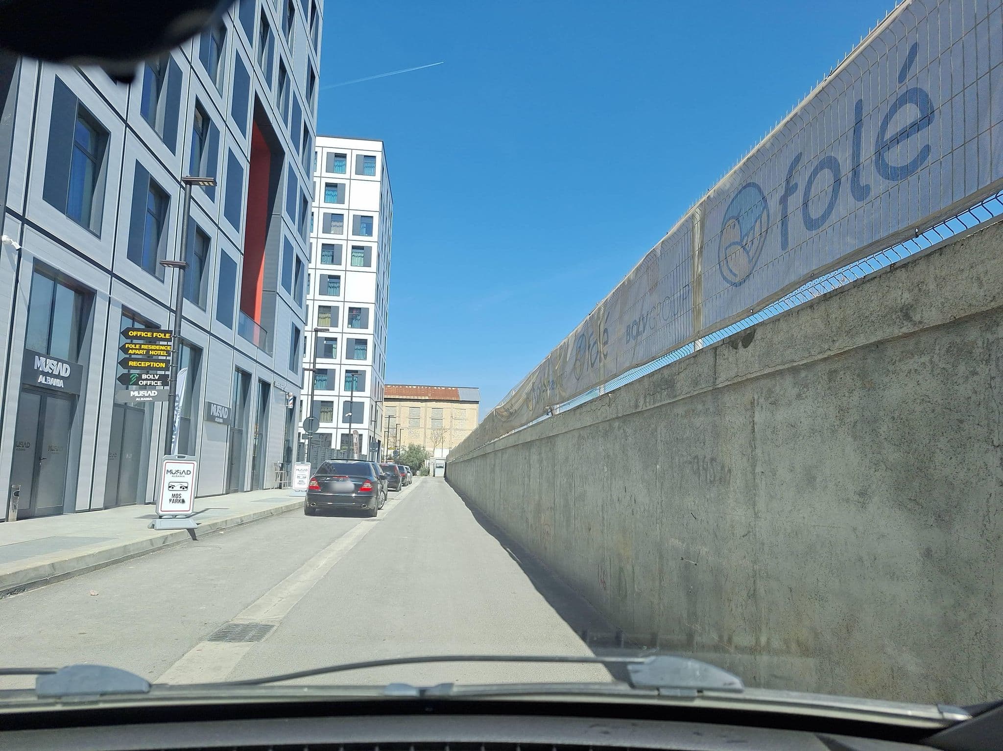 Street view near Rezidenca Folé, Tirana — © denisju_osm (CC BY-SA · Mapillary)