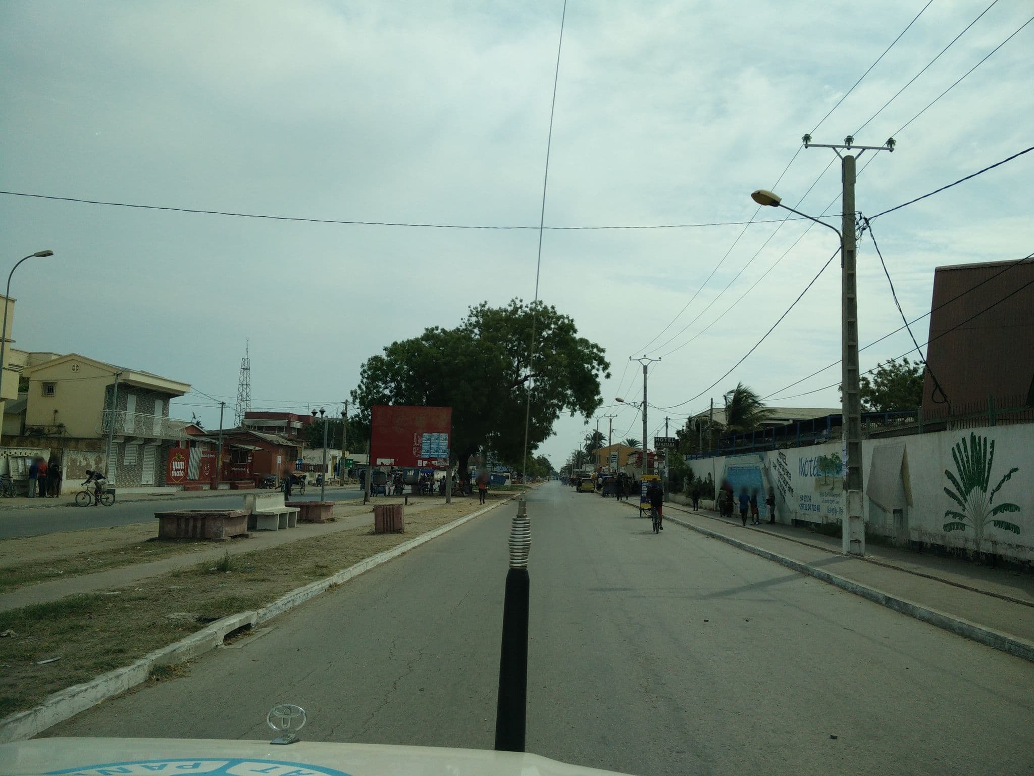 Street view near Hotel Magayana Toliara, Toliara — © cartophyl (CC BY-SA · Mapillary)