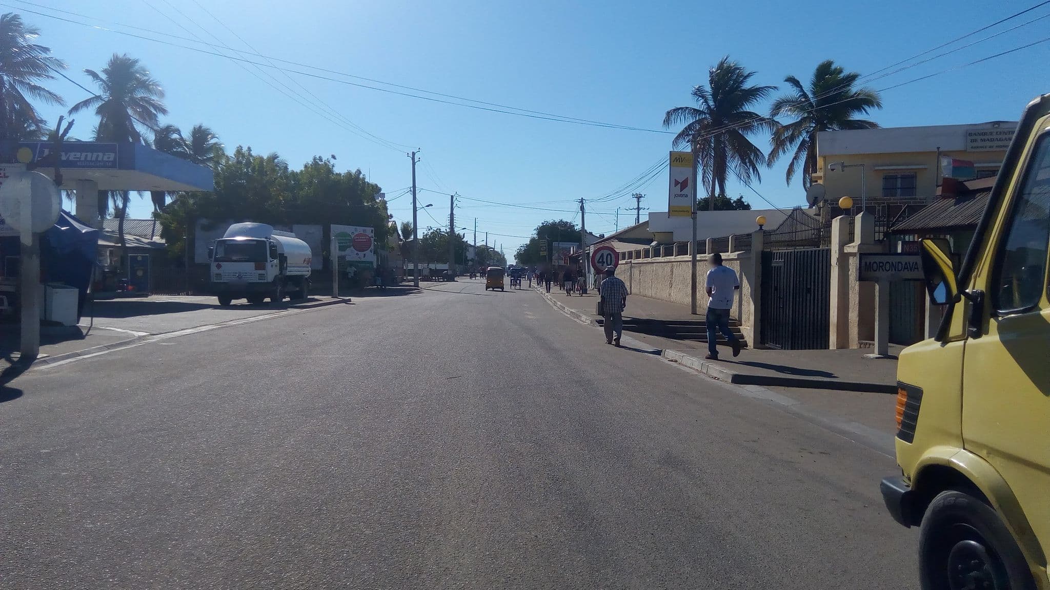Street view near Select Hotel, Morondava — © tetegron (CC BY-SA · Mapillary)