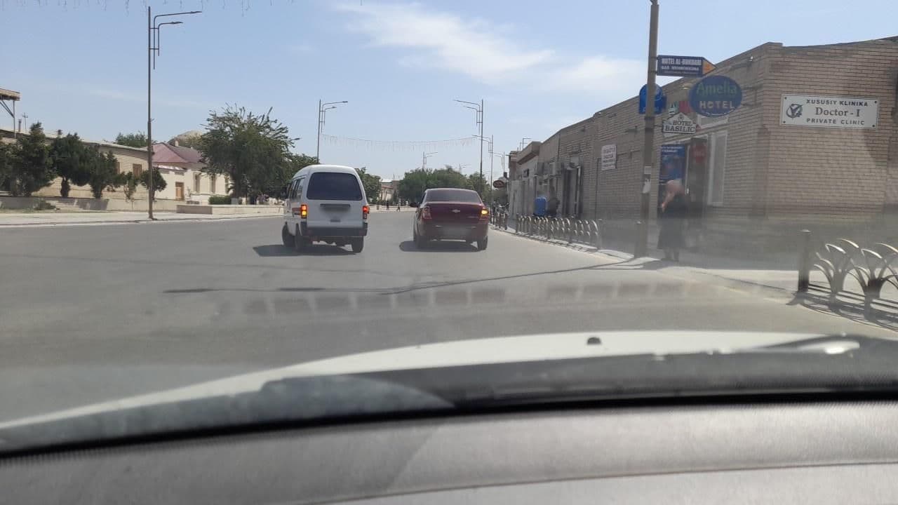 Street view near Amelia, Bukhara — © georgiysys (CC BY-SA · Mapillary)