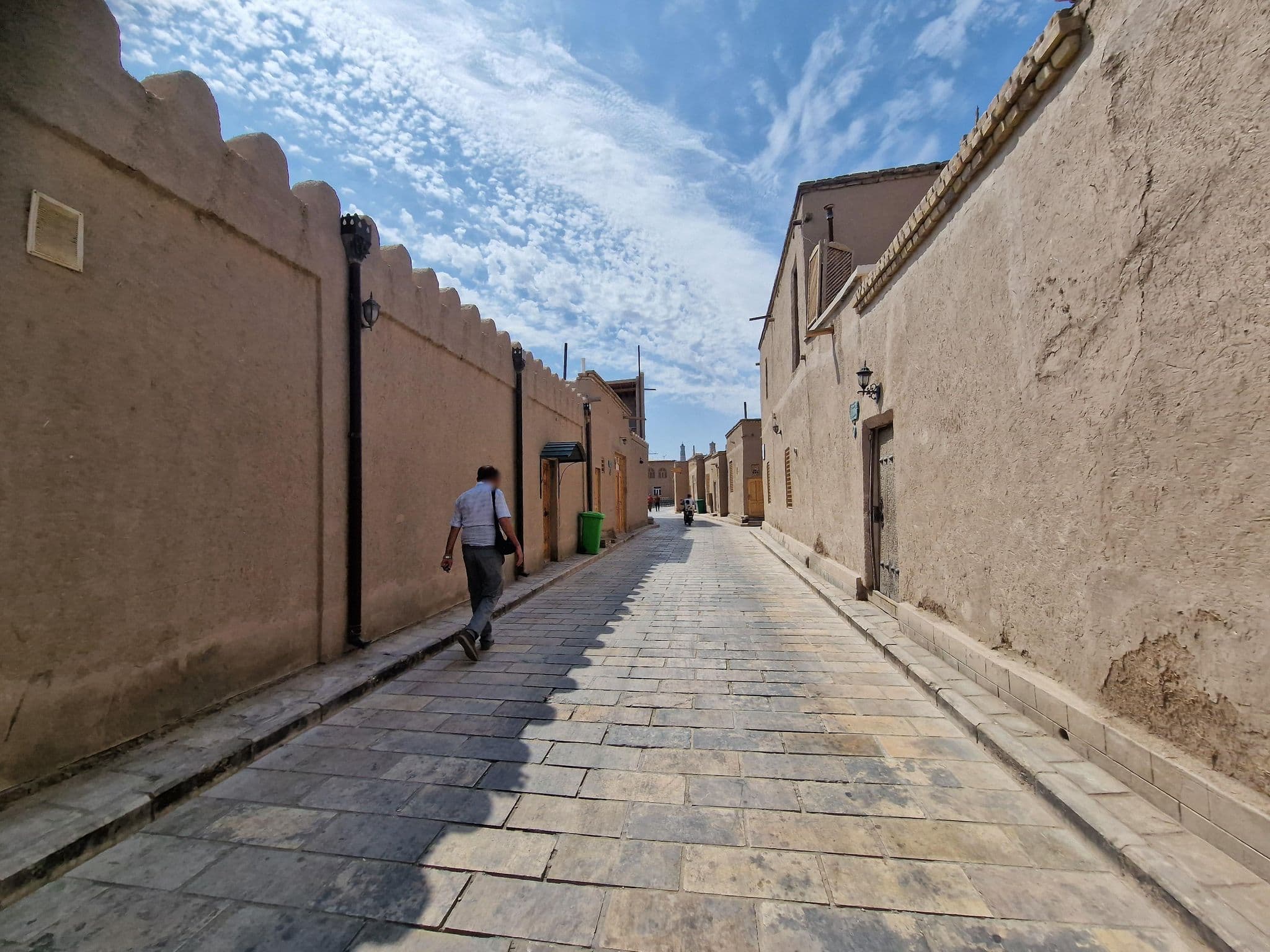 Street view near Mir Xo'ja, Xiva — © ZafarDusanov (CC BY-SA · Mapillary)
