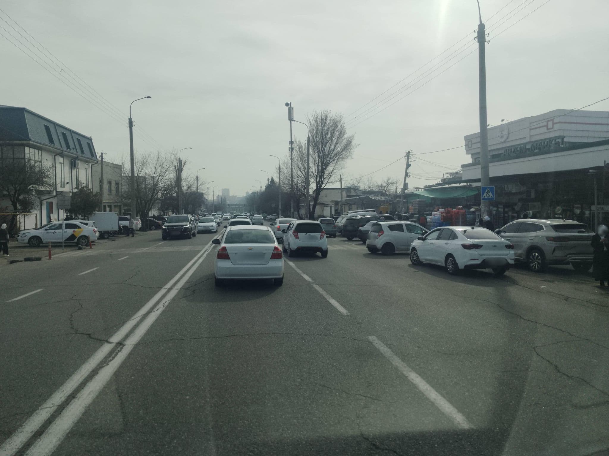 Street view near Мирзо / Mirzo Bed and Breakfast, Yunusobod — © Muhammadjon (CC BY-SA · Mapillary)
