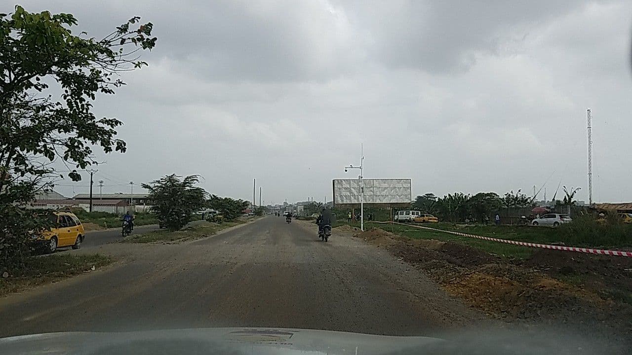 Street view near Afrique Hôtel ***, Douala — © bfwb (CC BY-SA · Mapillary)
