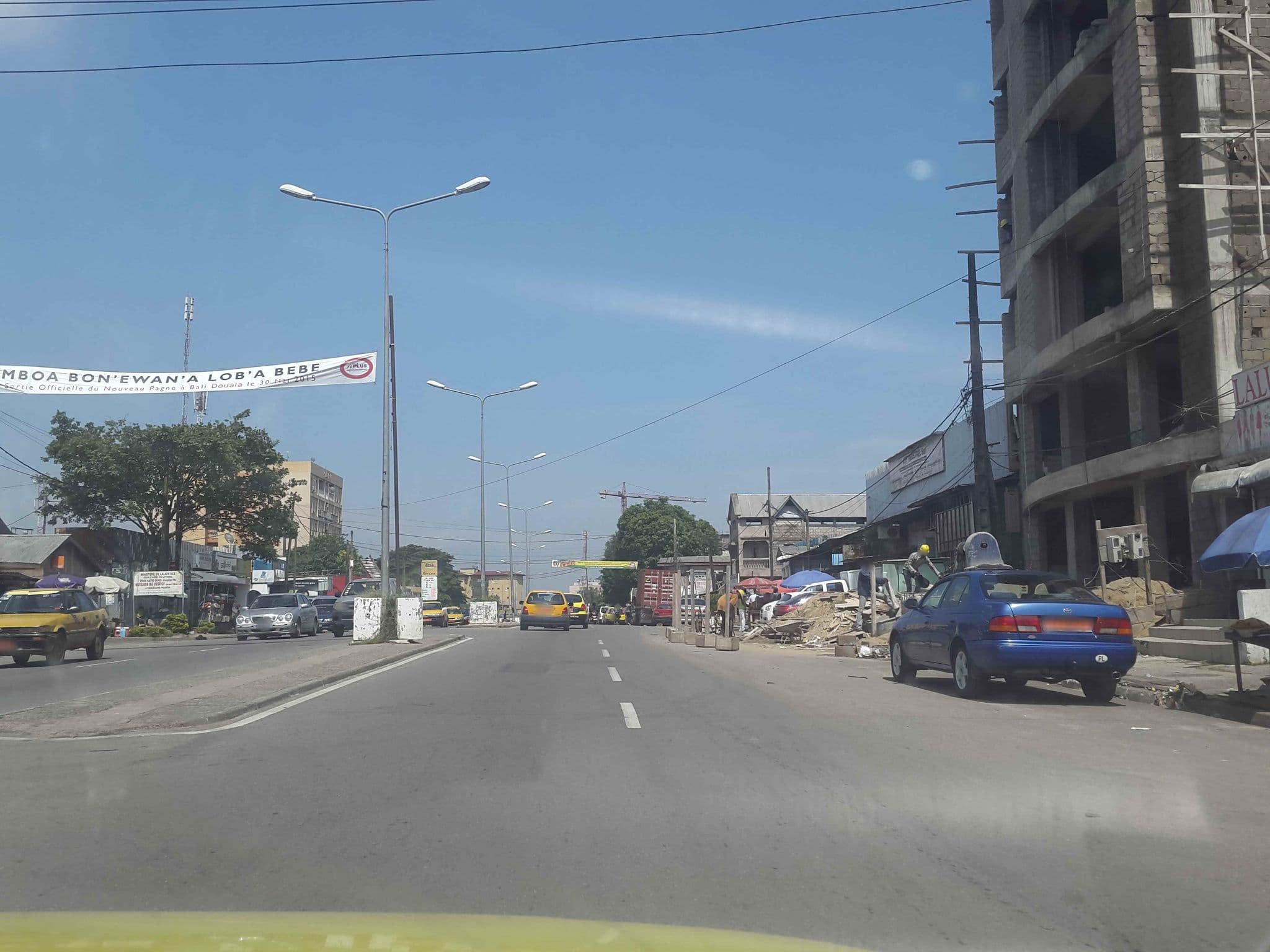 Street view near Serena hôtel, Douala — © jeanfrancis (CC BY-SA · Mapillary)