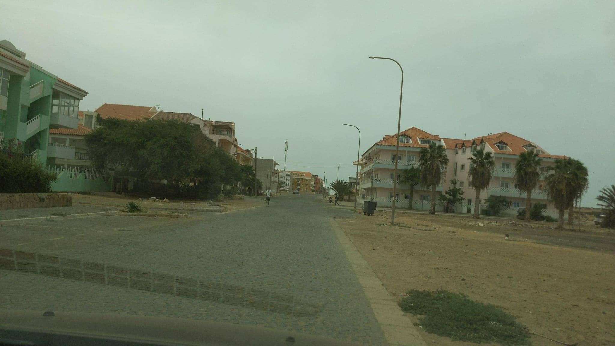 Street view near Leme Bedje Appartments, Santa Maria Centro — © waldyrious (CC BY-SA · Mapillary)