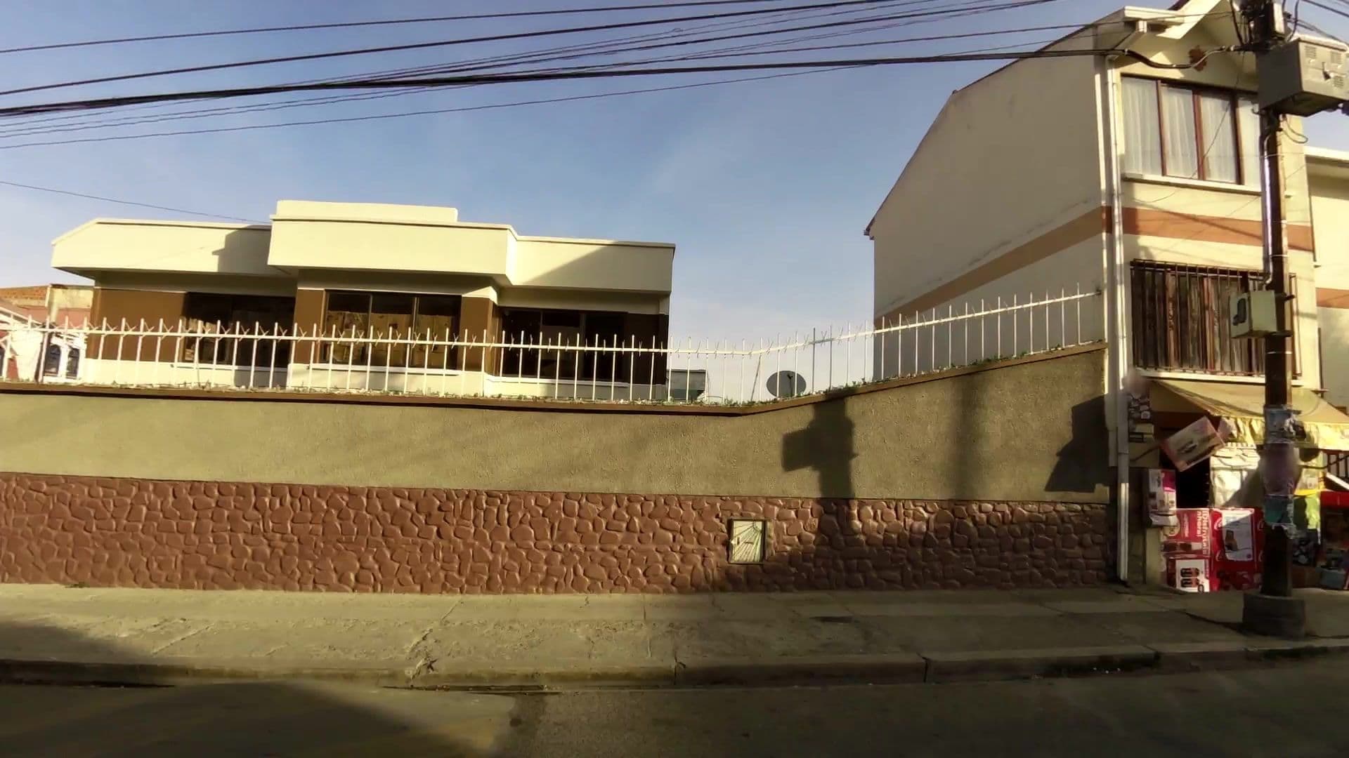 Street view near El castillo del loro, La Paz — © kaartcam (CC BY-SA · Mapillary)
