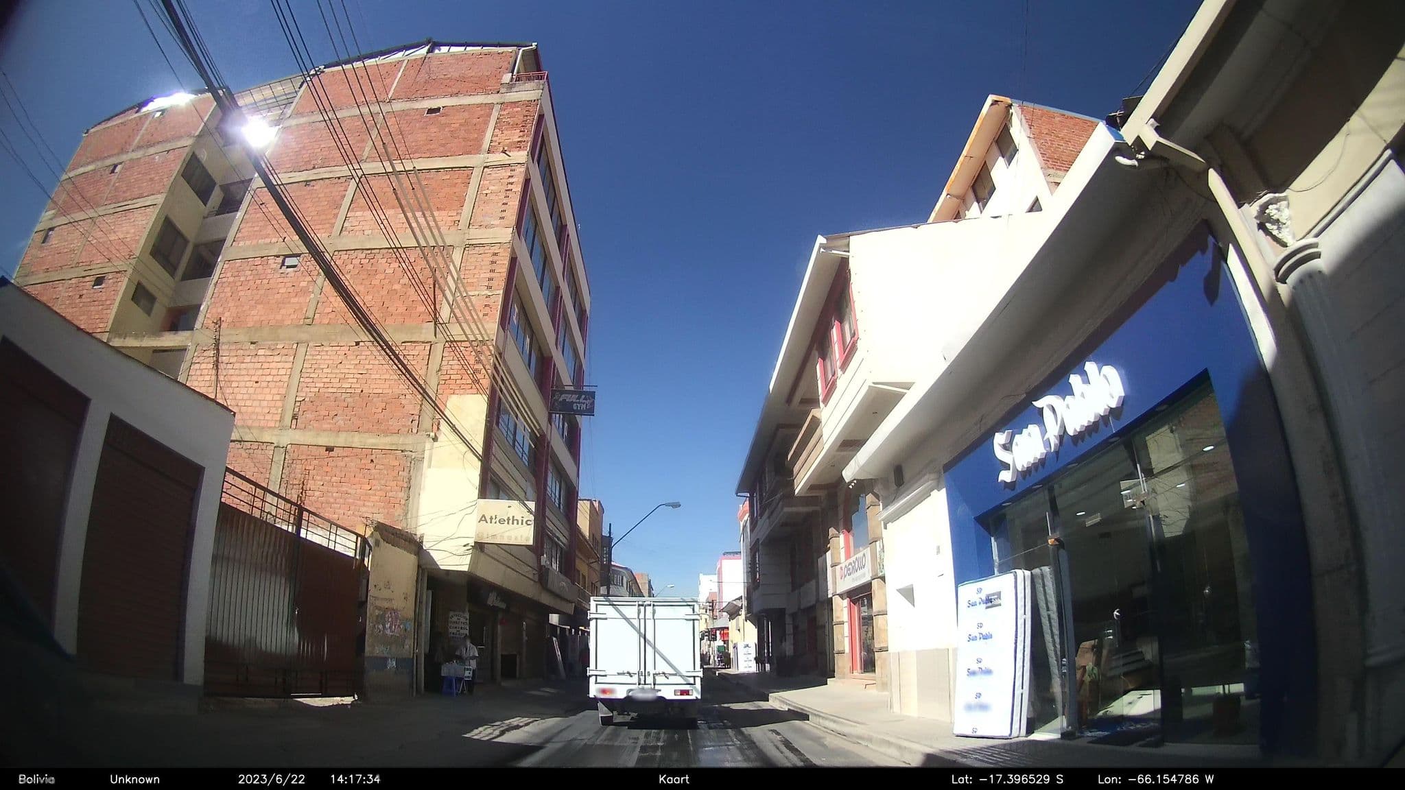 Street view near Gran Hotel Las Vegas, Cochabamba — © kaart_2 (CC BY-SA · Mapillary)