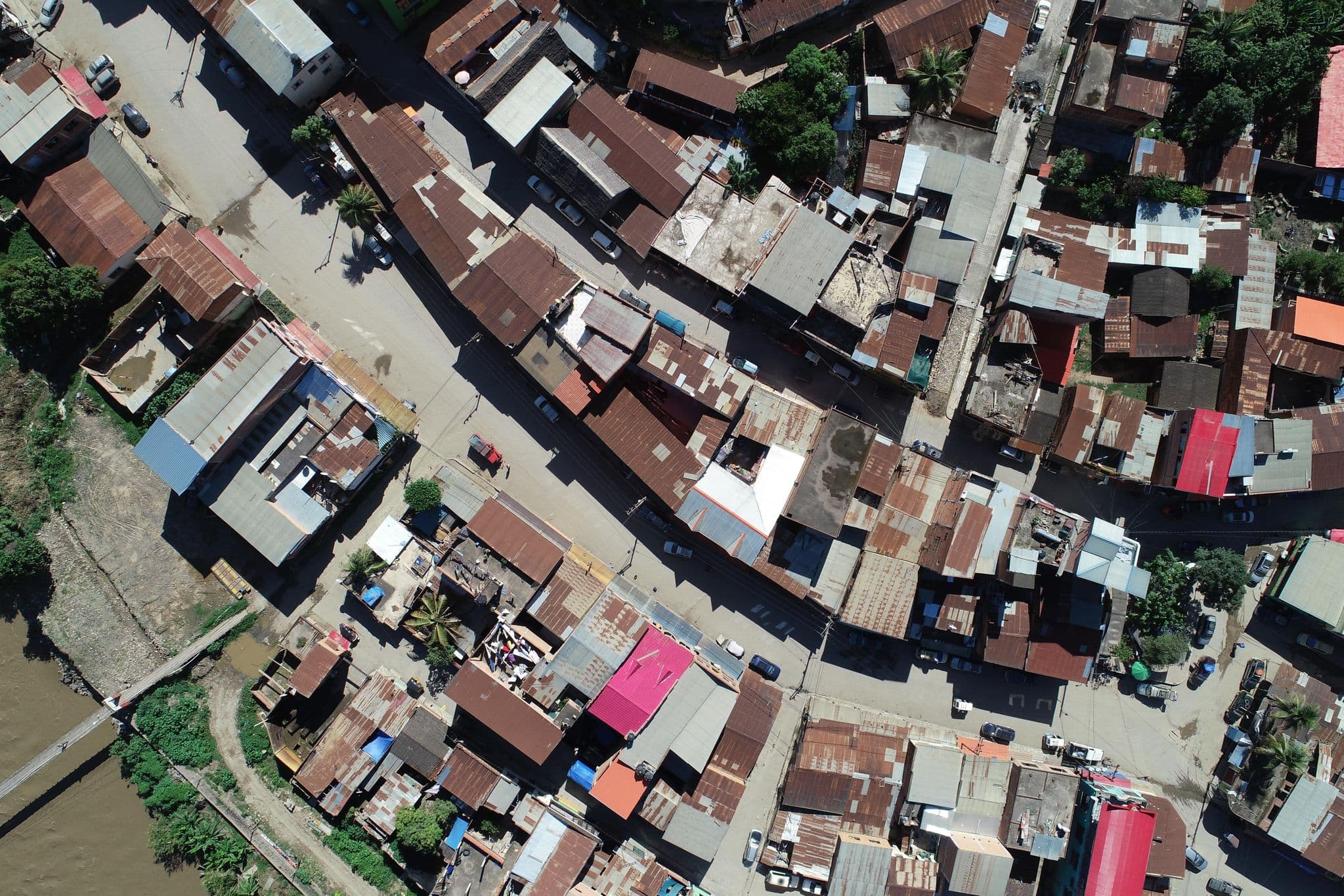 Street view near hotel Ritzy, Mapiri — © rodolfovar (CC BY-SA · Mapillary)
