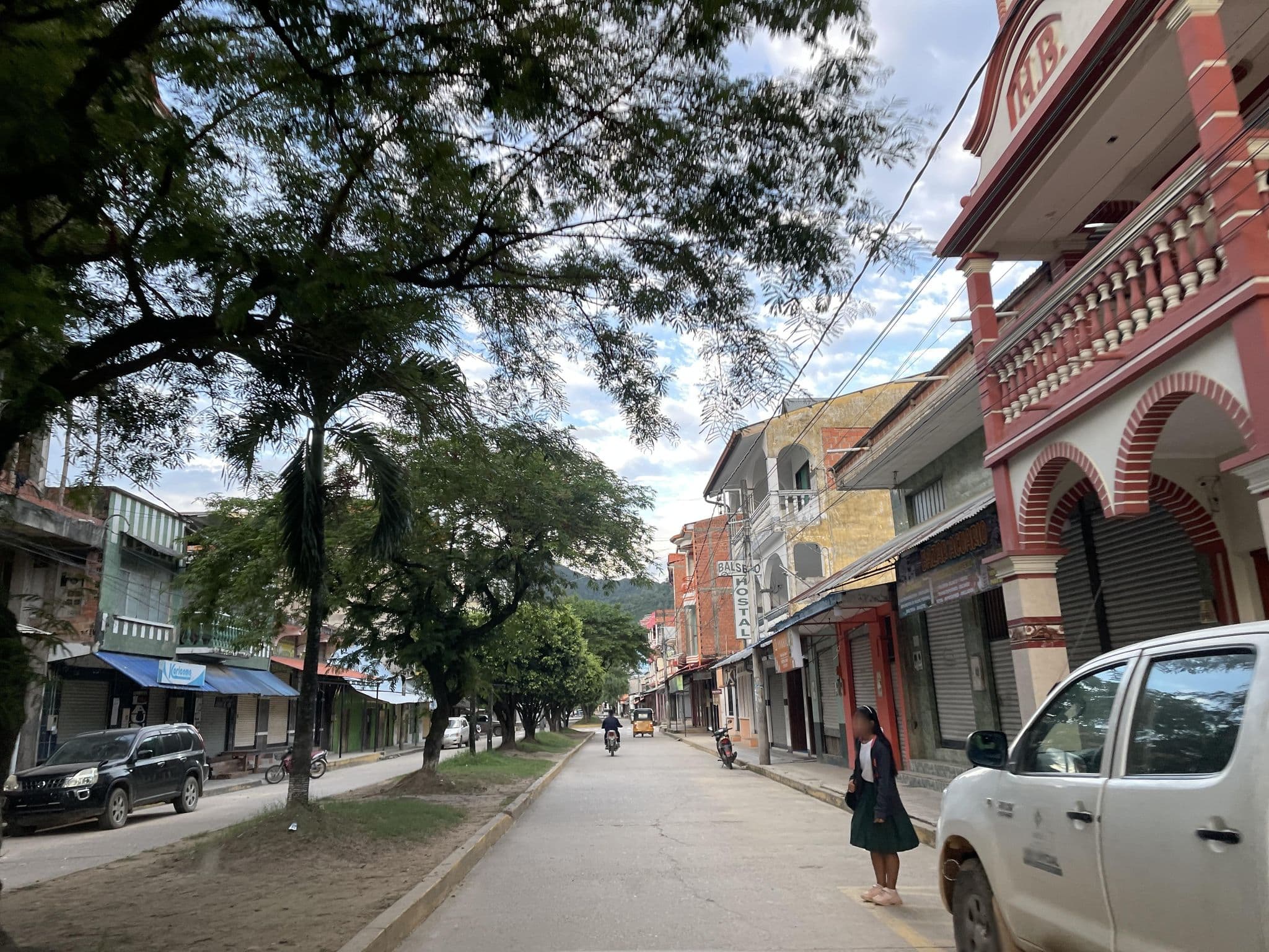 Street view near El Mirador, Rurrenabaque — © cesarc (CC BY-SA · Mapillary)