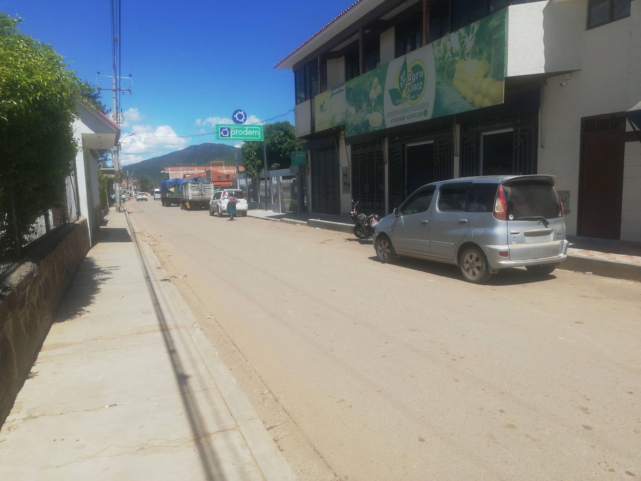 Street view near Residencial Mizque, Mizque — © jjiglesias (CC BY-SA · Mapillary)