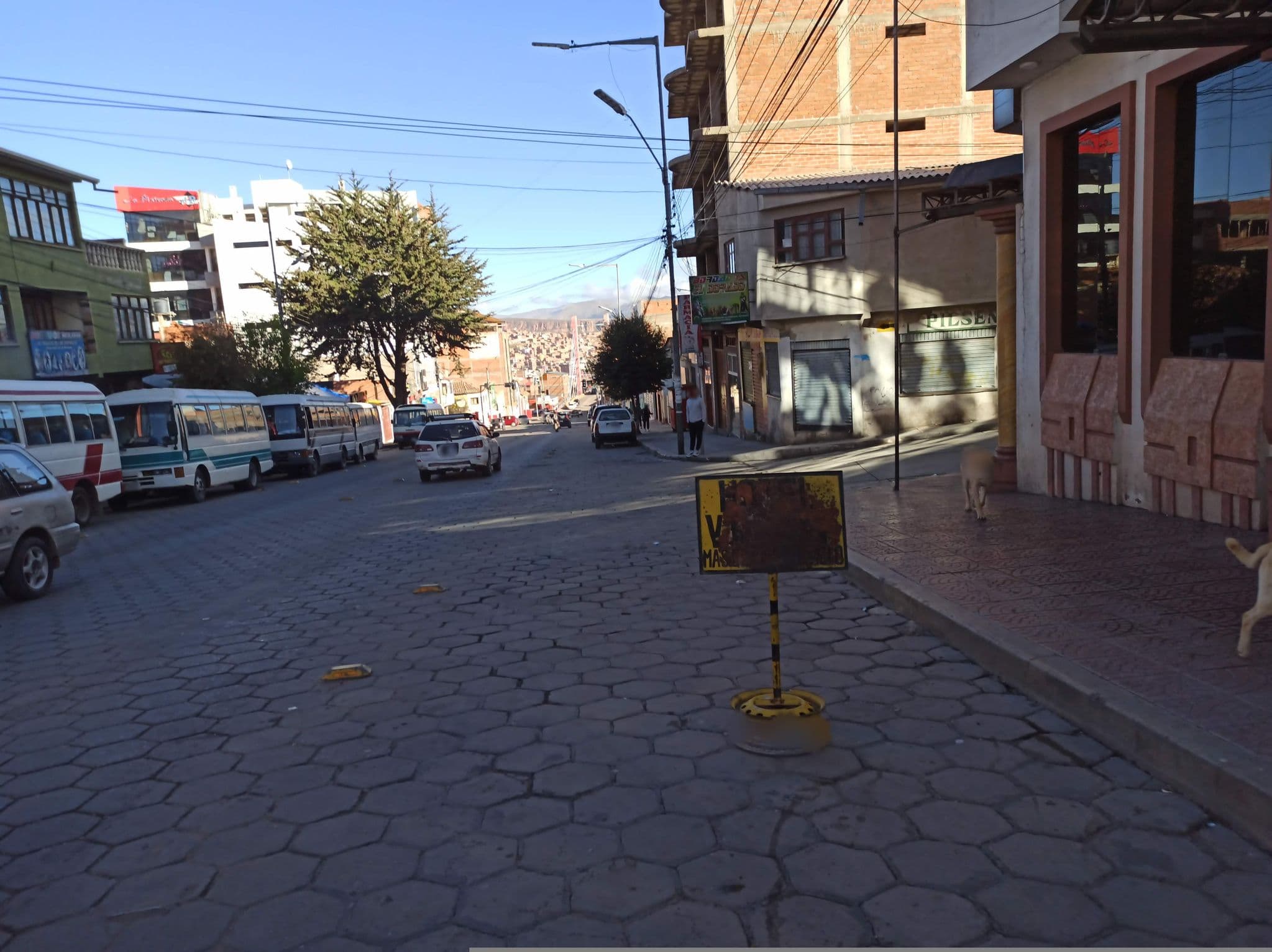 Street view near Hotel Valery, Potosí — © juanfajardobo (CC BY-SA · Mapillary)