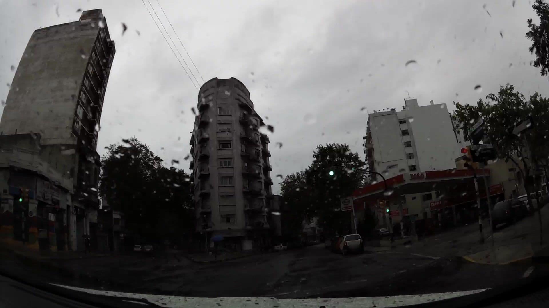 Street view near Atlas Hostel, Montevideo — © kaartcam (CC BY-SA · Mapillary)
