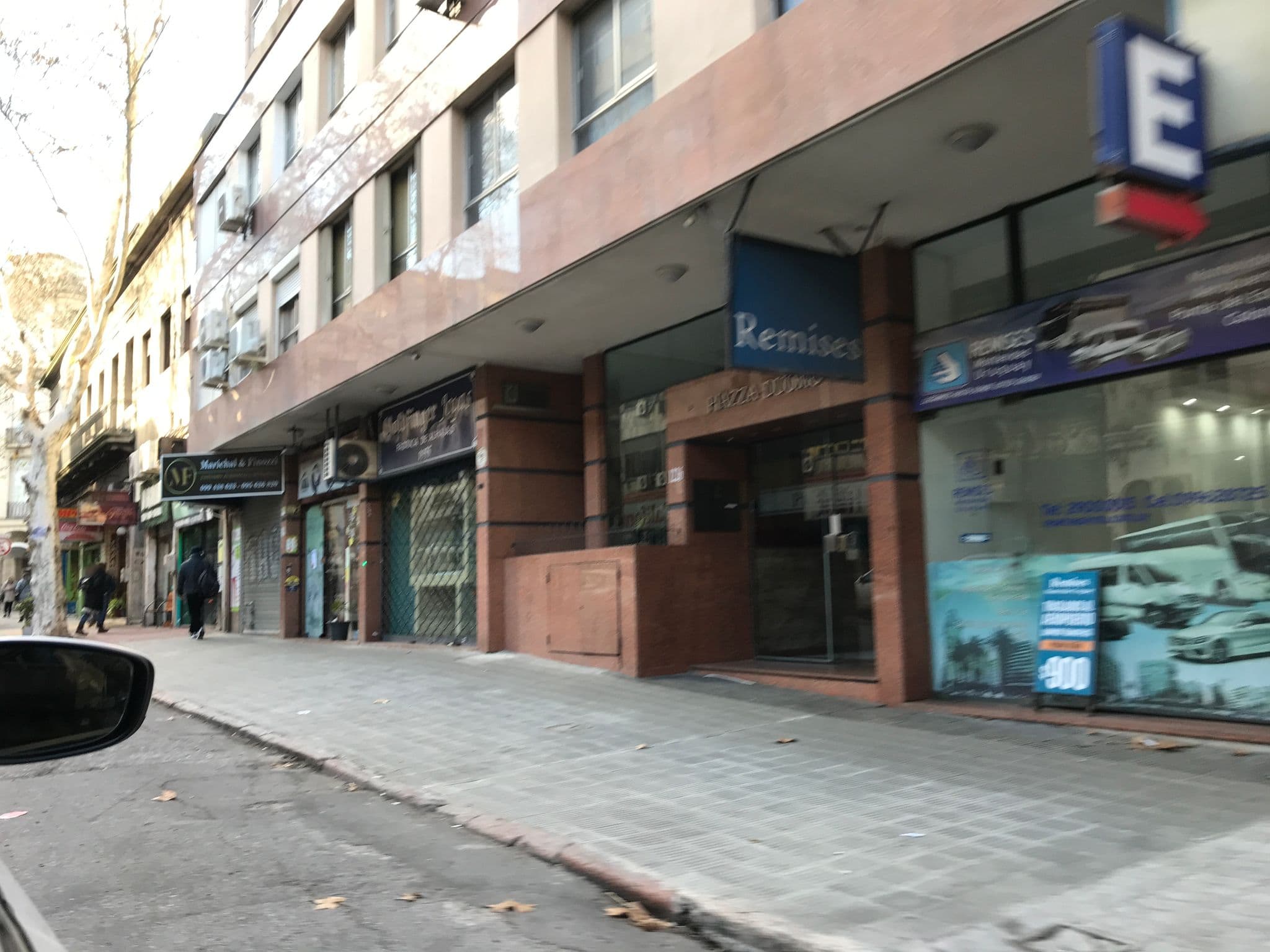 Street view near Hotel Embajador, Montevideo — © ejegg (CC BY-SA · Mapillary)