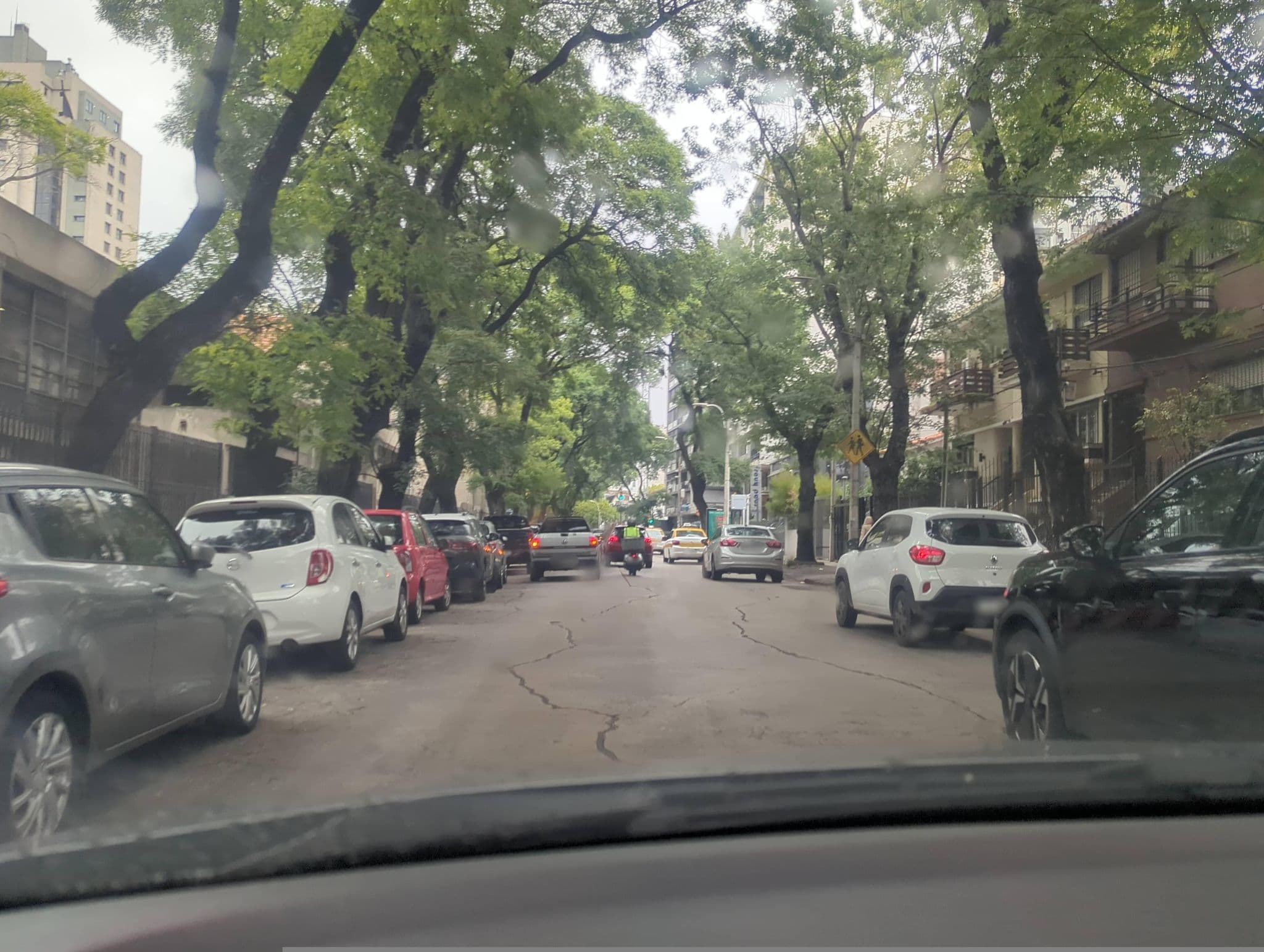 Street view near Destino 26, Montevideo — © sirgabouy (CC BY-SA · Mapillary)