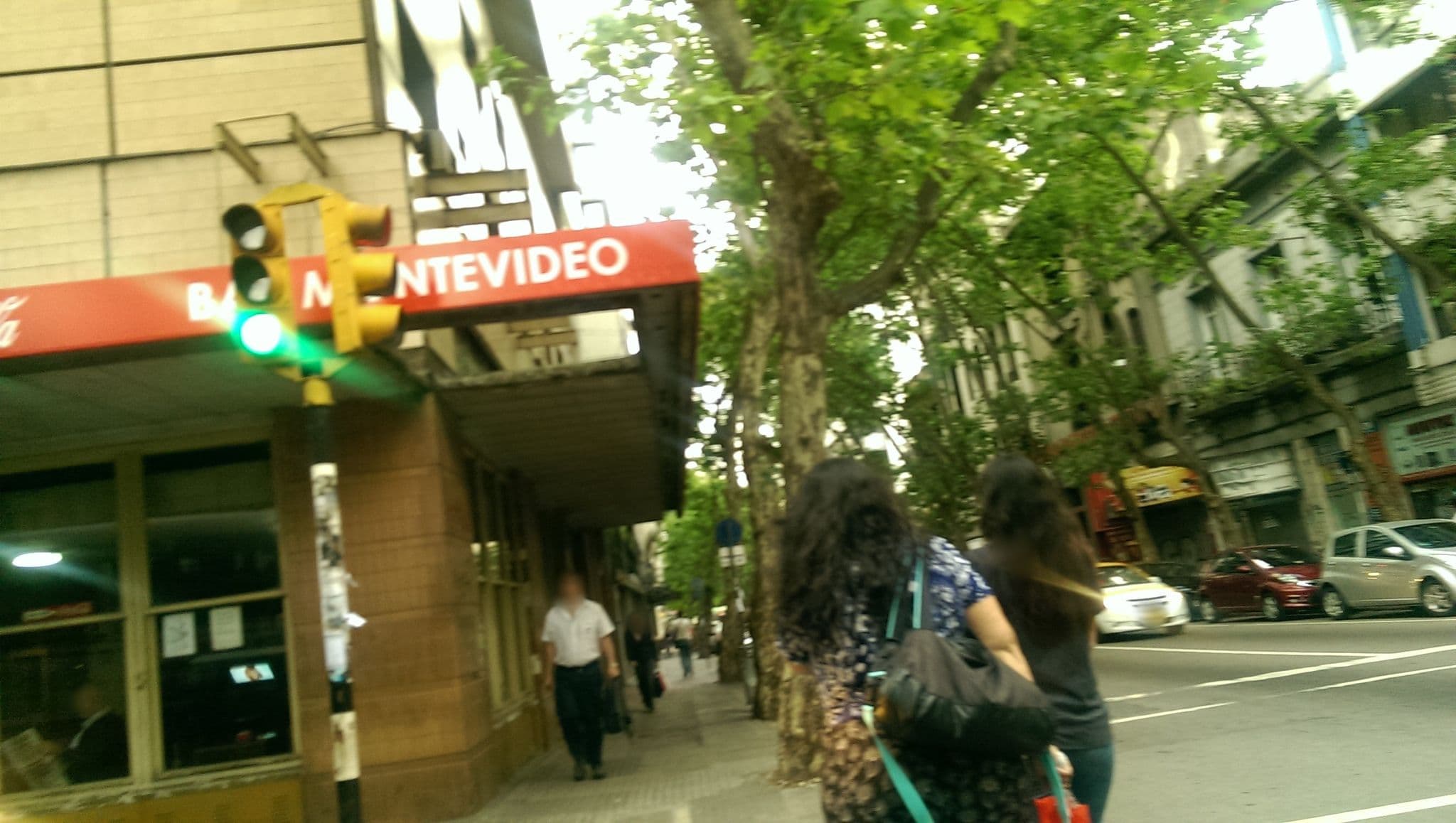 Street view near Hotel Montevideo, Montevideo — © mapeadora (CC BY-SA · Mapillary)