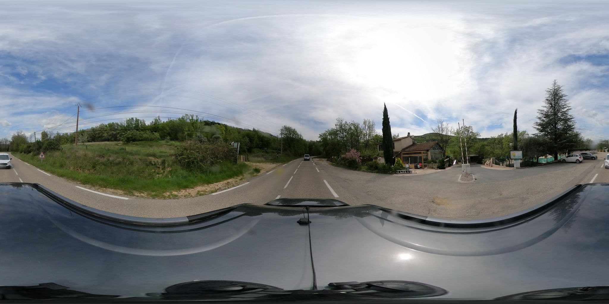 Street view near Camping Le Clos de Barbey, Régusse — © eric_s (CC BY-SA · Mapillary)