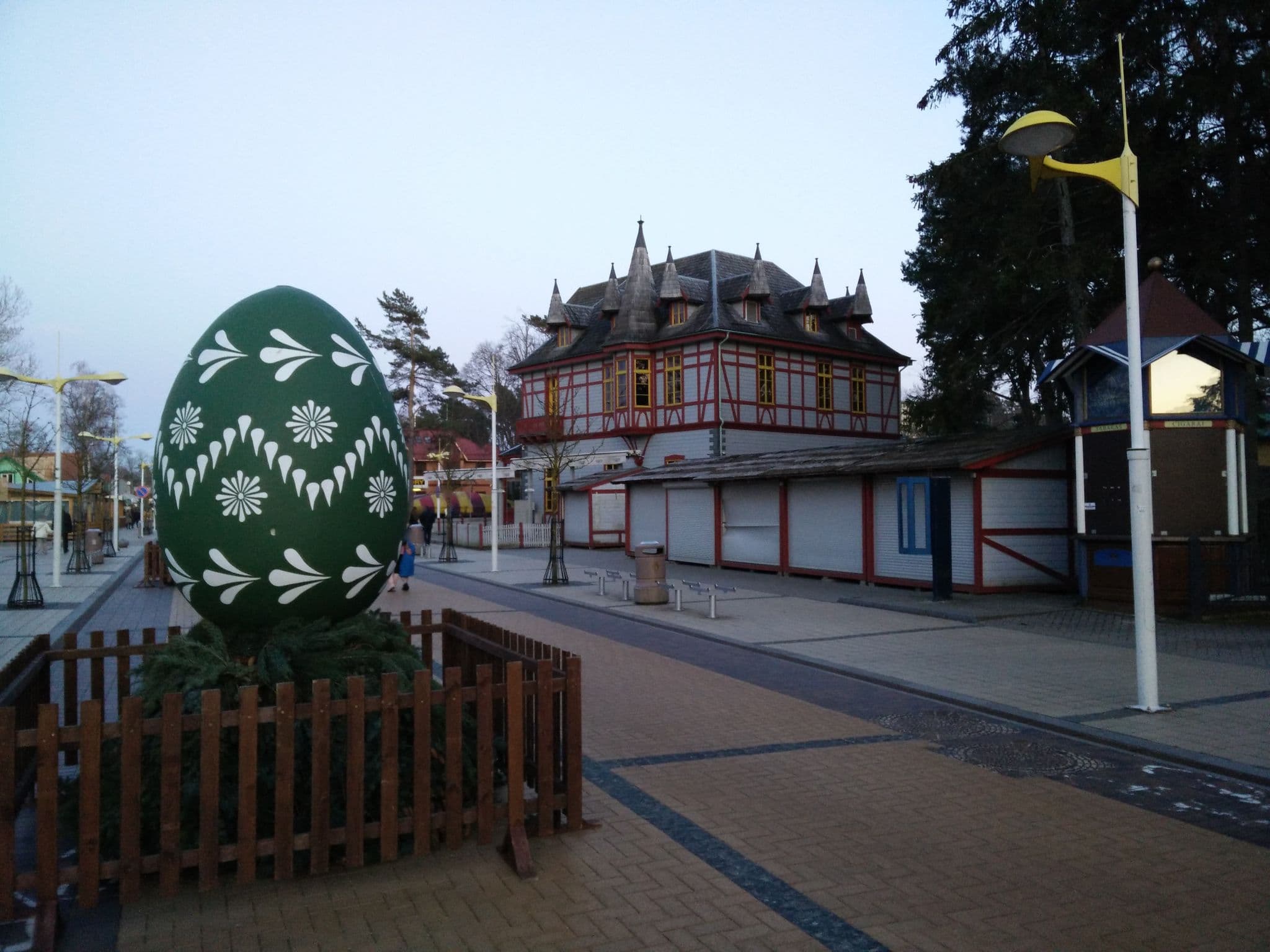 Street view near Sveciu Namai, Palanga — © jurkis (CC BY-SA · Mapillary)