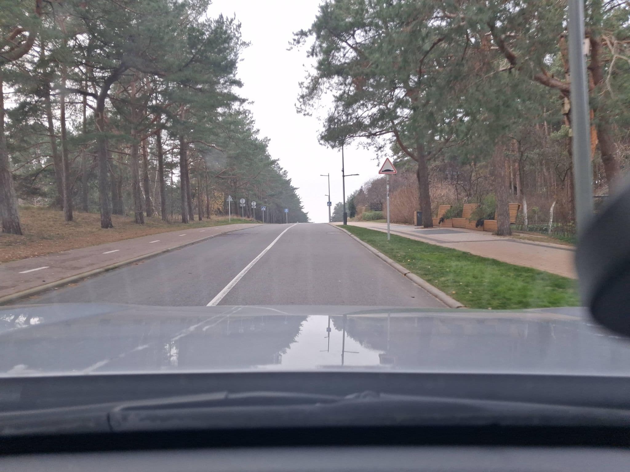 Street view near Holiday Terrace Nida, Nida — © MindaugasR_Vakaru (CC BY-SA · Mapillary)