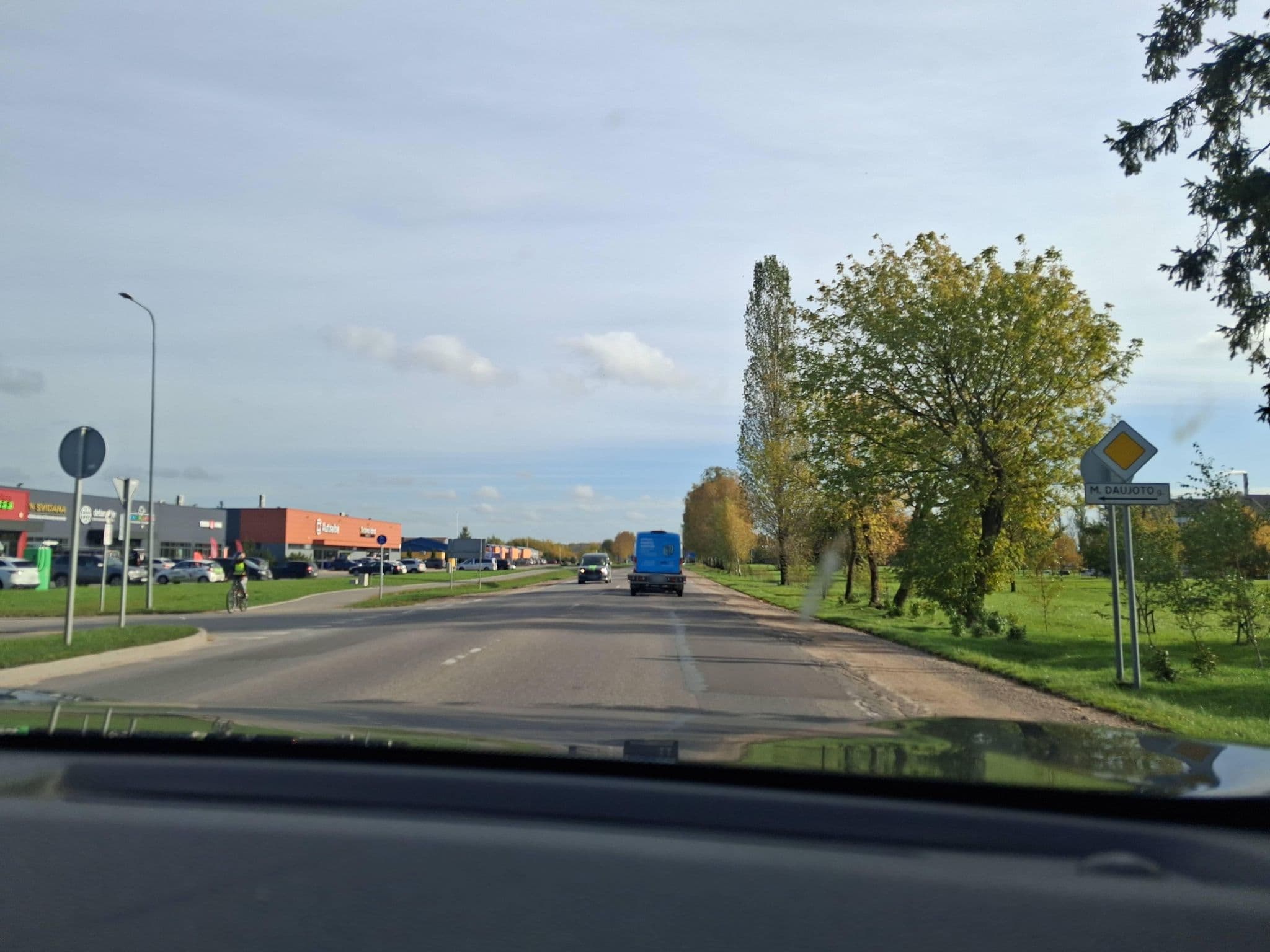 Street view near Motelis "Smagratis", Kretinga — © RaimondasK_Vakaru (CC BY-SA · Mapillary)