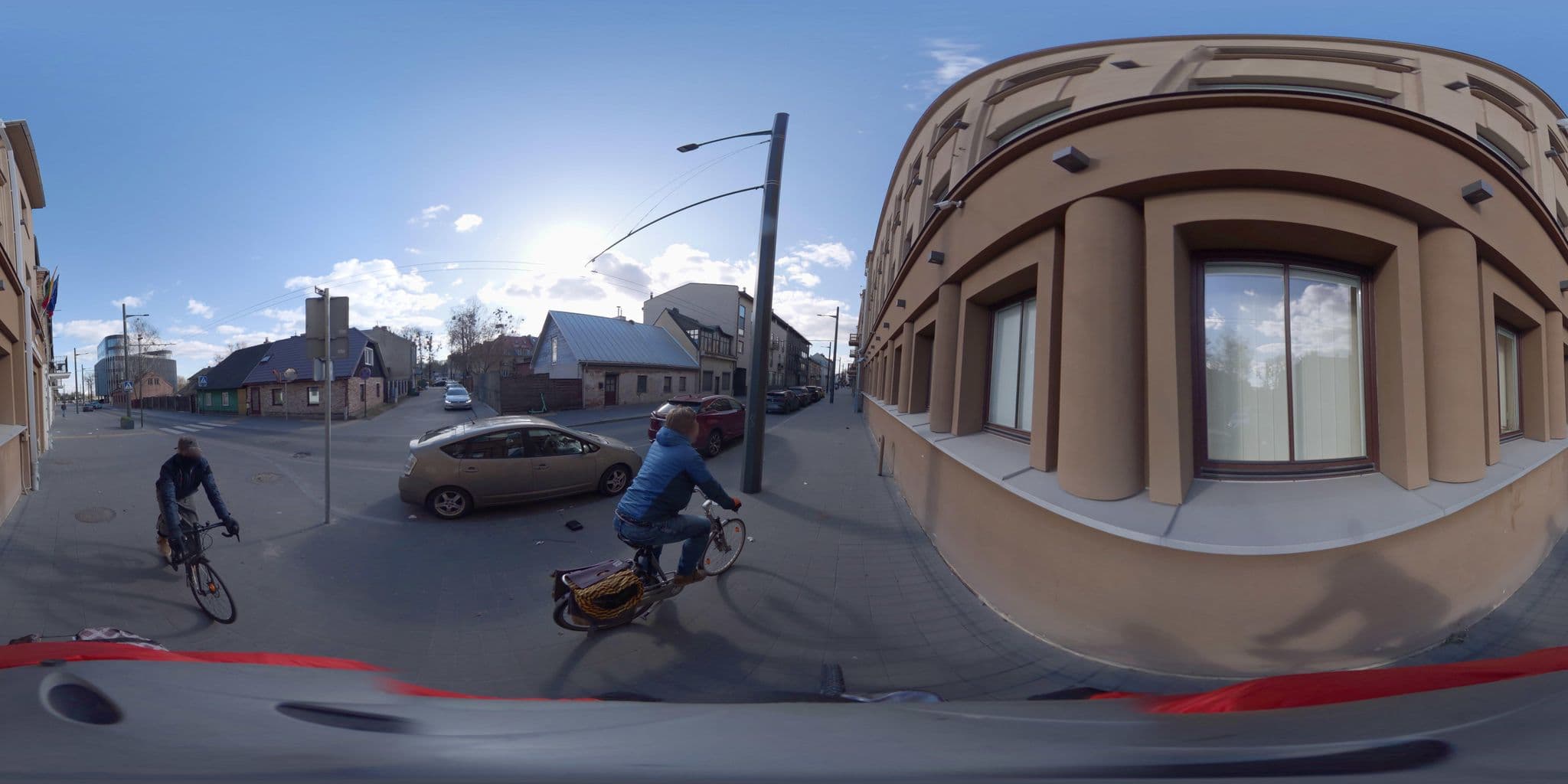 Street view near River House Apartments, Kaunas — © kedas (CC BY-SA · Mapillary)