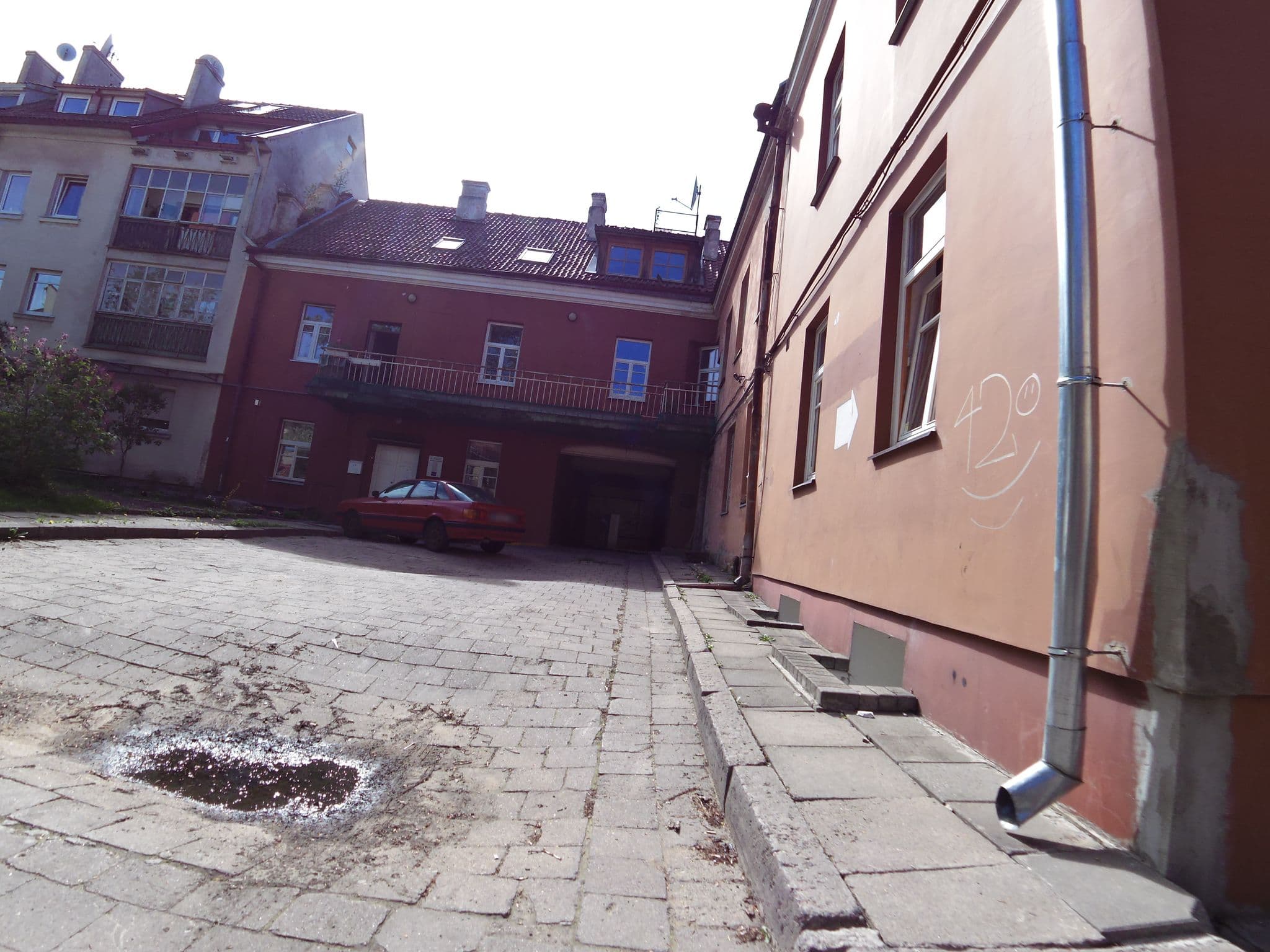 Street view near Detroit Pillow, Naujamiestis — © aleksasfi (CC BY-SA · Mapillary)