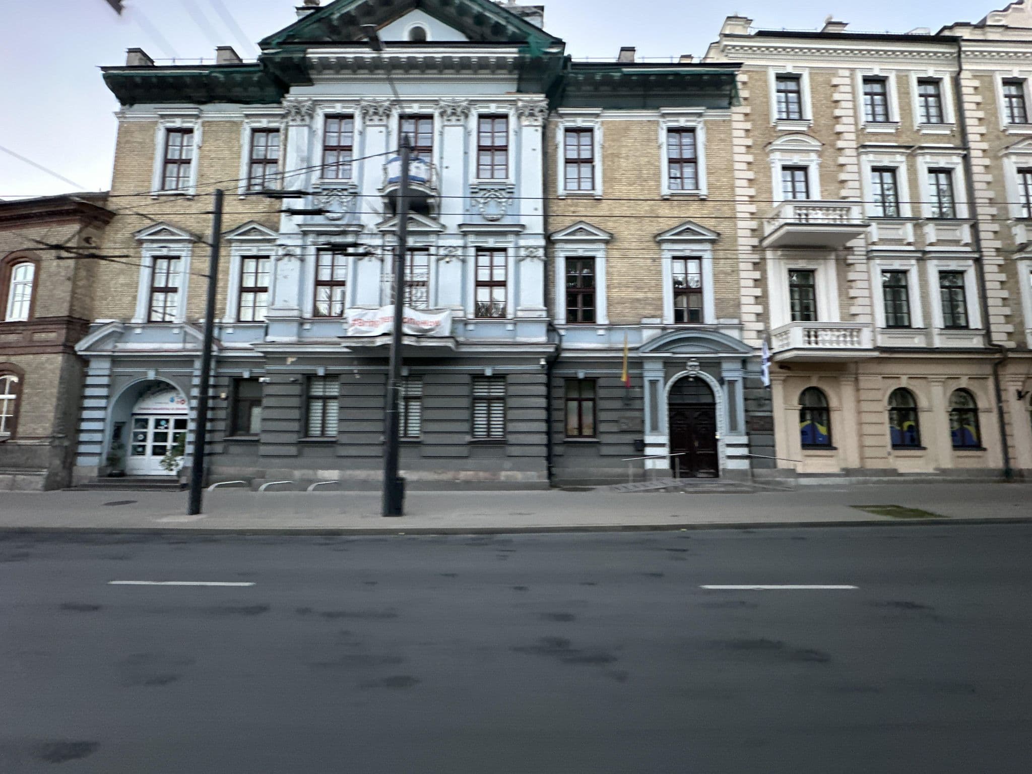 Street view near Pylimo g. 6, Vilnius — © quickness805 (CC BY-SA · Mapillary)