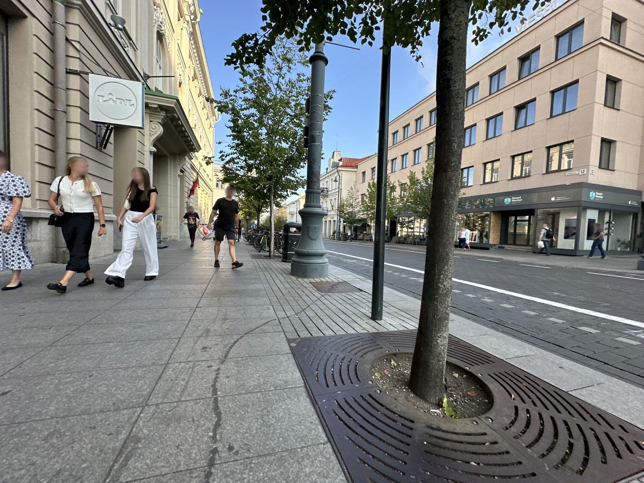 Street view near Ambassador Hotel, Vilnius — © quickness805 (CC BY-SA · Mapillary)