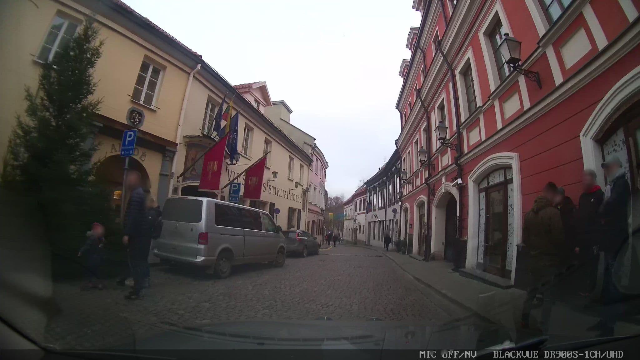 Street view near STIKLIŲ VIEŠBUTIS*****, UAB, Vilnius — © grobin (CC BY-SA · Mapillary)