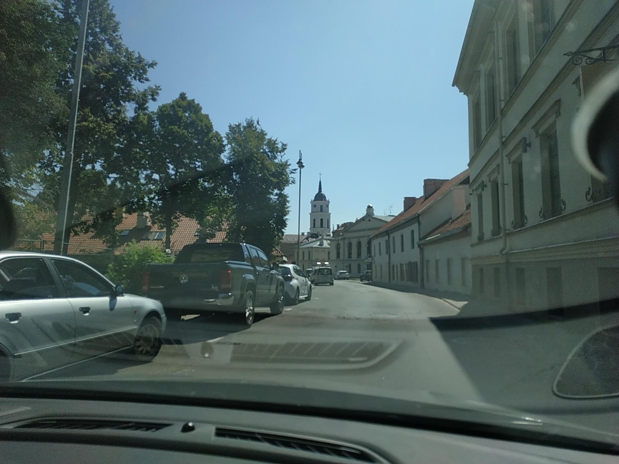 Street view near VilniusRent, Vilnius — © laukinisbriedis (CC BY-SA · Mapillary)