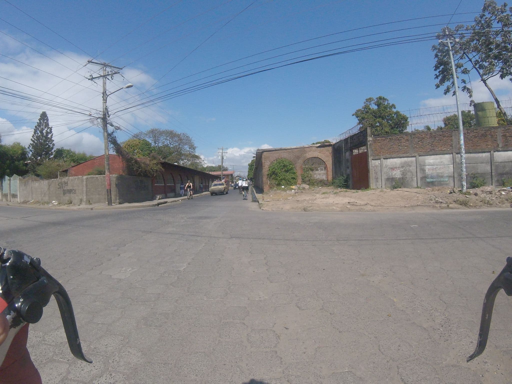 Street view near Posada Del Sol, Granada — © roirobo (CC BY-SA · Mapillary)