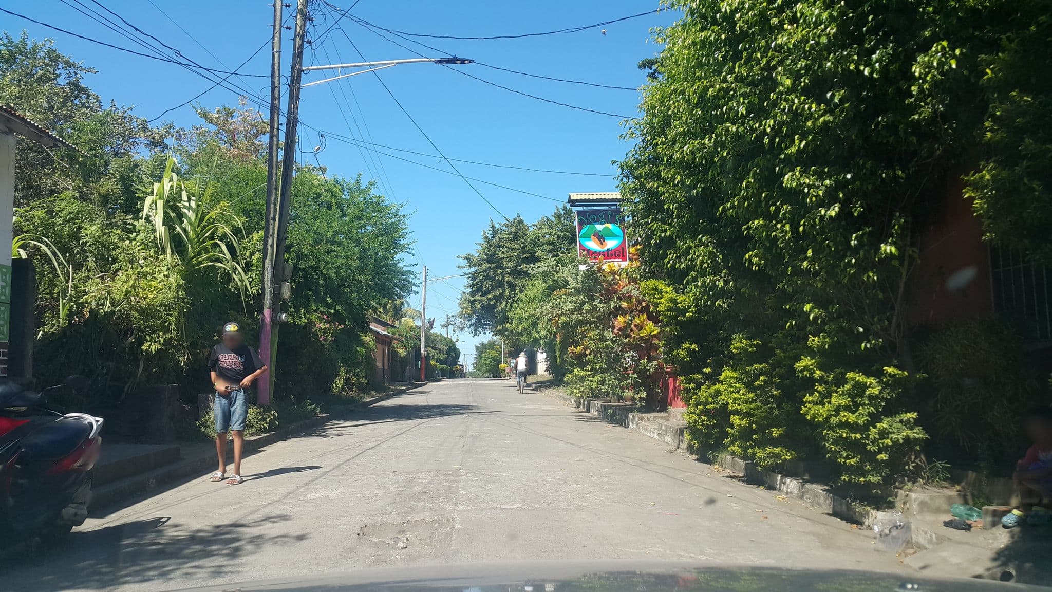 Street view near Yogi's Bar and Restaurant, Moyogalpa — © nadie (CC BY-SA · Mapillary)