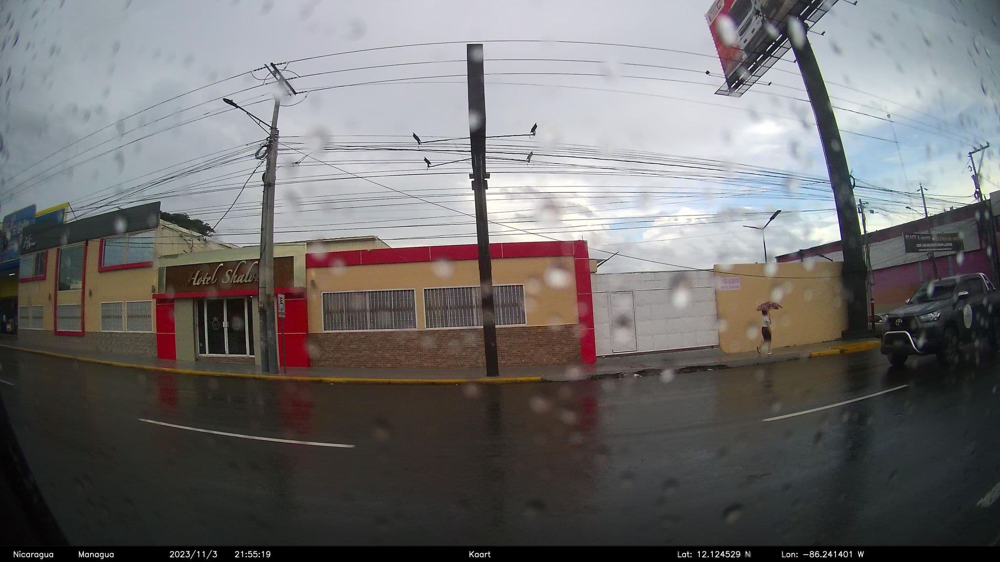 Street view near Hotel Pachelly, Managua — © kaart_2 (CC BY-SA · Mapillary)