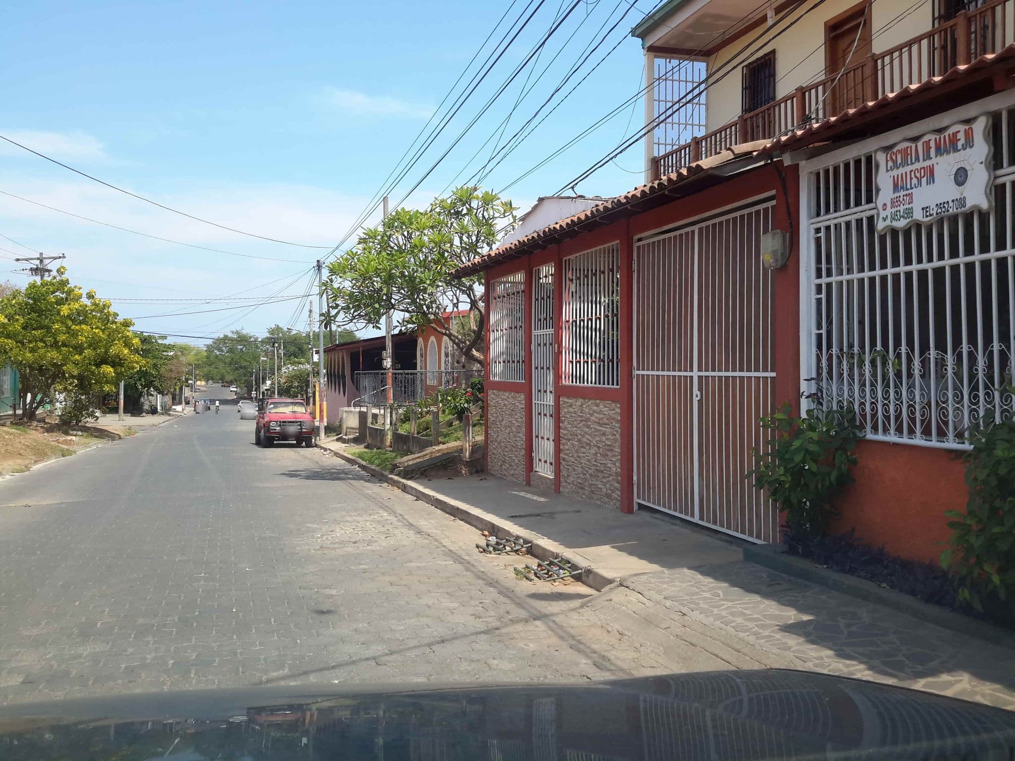 Street view near Hotel Internacional Granada, Granada — © jaakkoh (CC BY-SA · Mapillary)