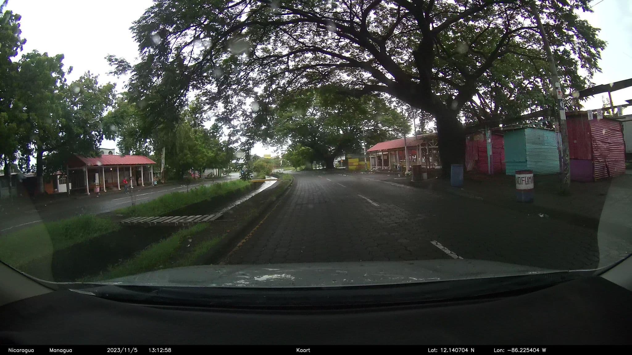 Street view near kiosco Barcelo Montelimar, Managua — © kaart_4 (CC BY-SA · Mapillary)