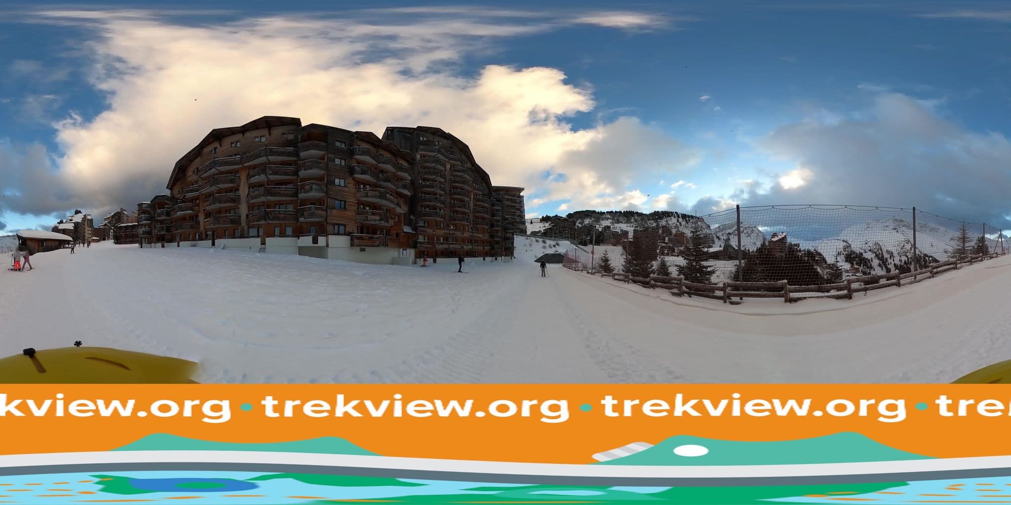 Street view near Tilia, Morzine