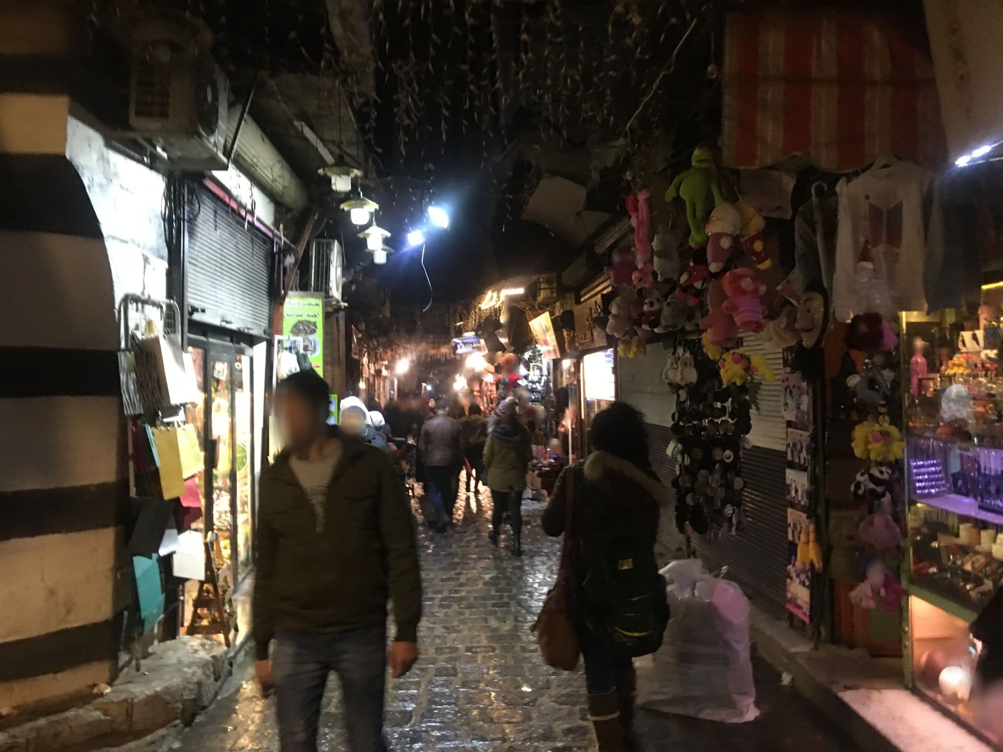 Street view near Talisman 2 Hotel فندق تليسمان 2, Damascus — © farhadfarhadi (CC BY-SA · Mapillary)