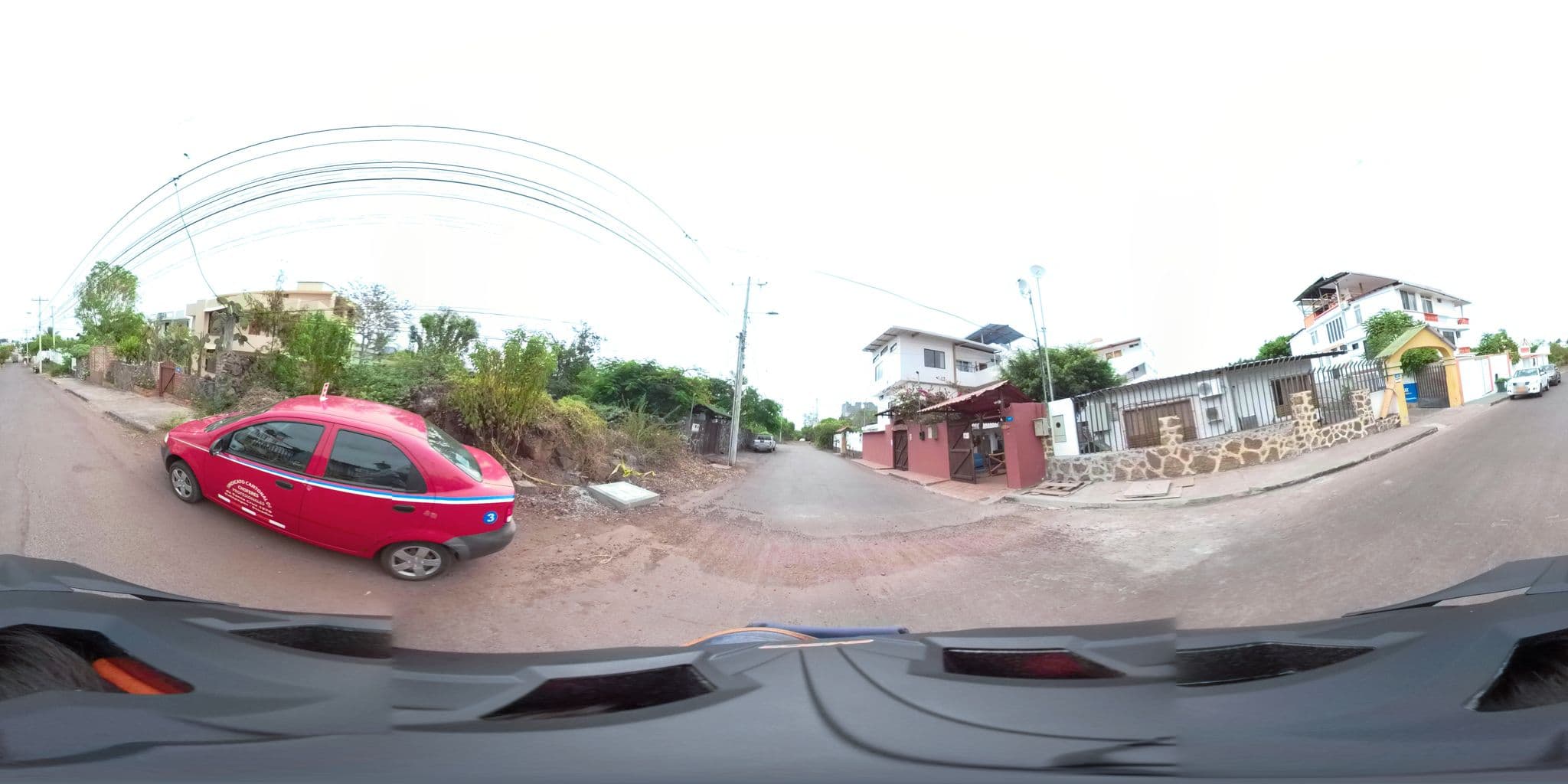 Street view near Galapagos Inn, Puerto Ayora — © sdanielzer (CC BY-SA · Mapillary)