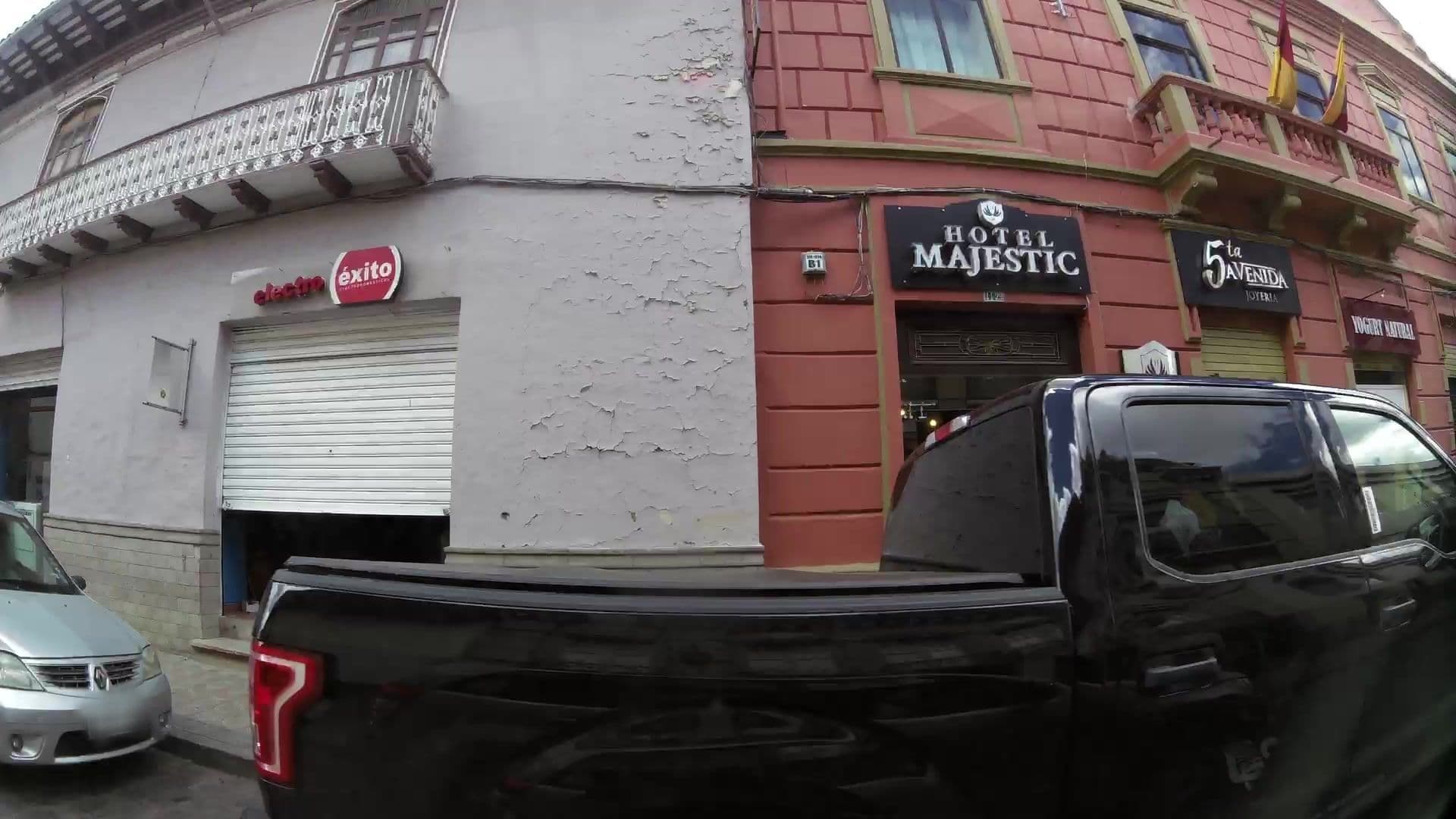 Street view near Hostal Majestic, Cuenca — © kaartcam (CC BY-SA · Mapillary)