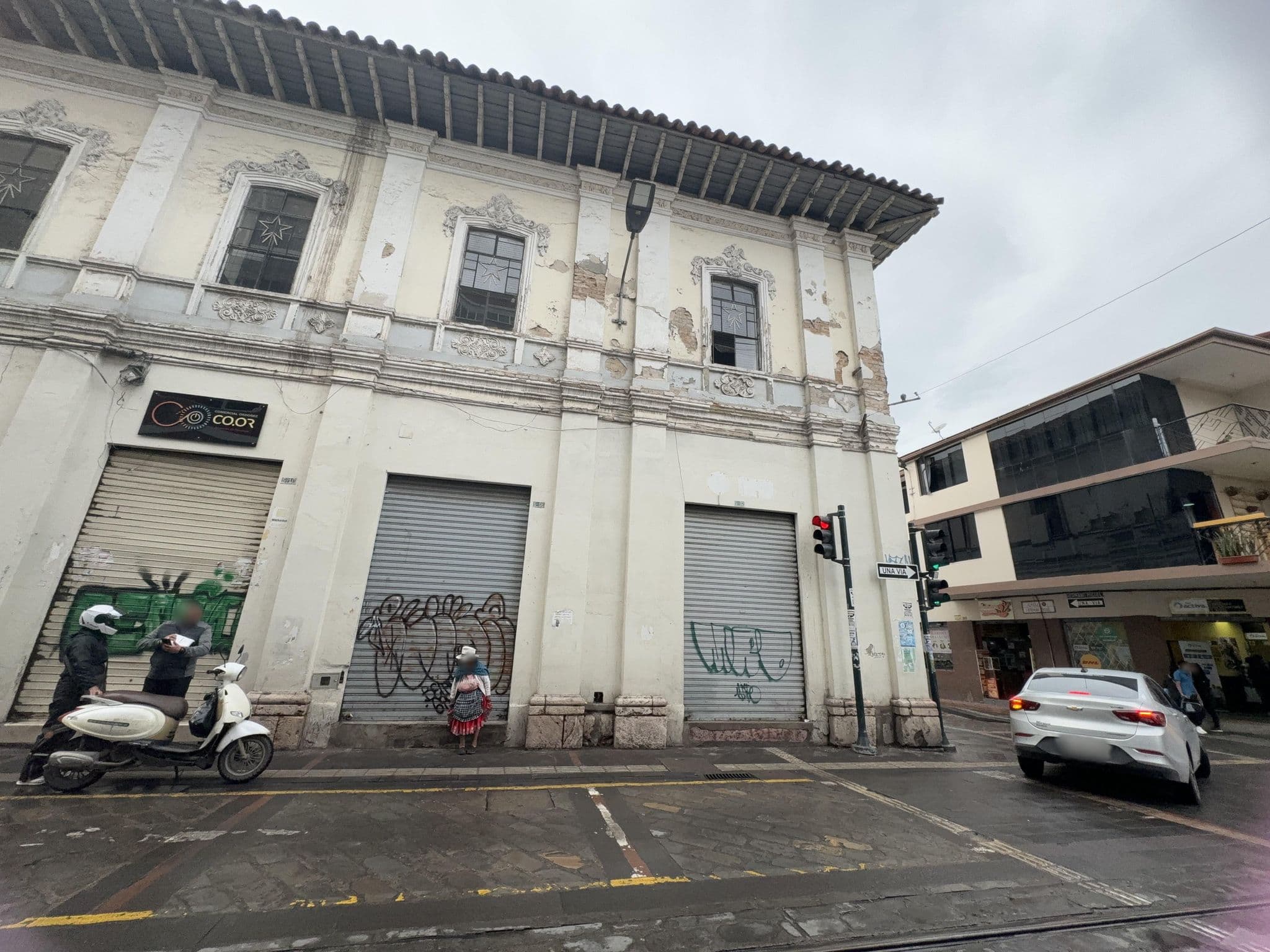 Street view near Hab 803, Cuenca — © sofia_crespot (CC BY-SA · Mapillary)
