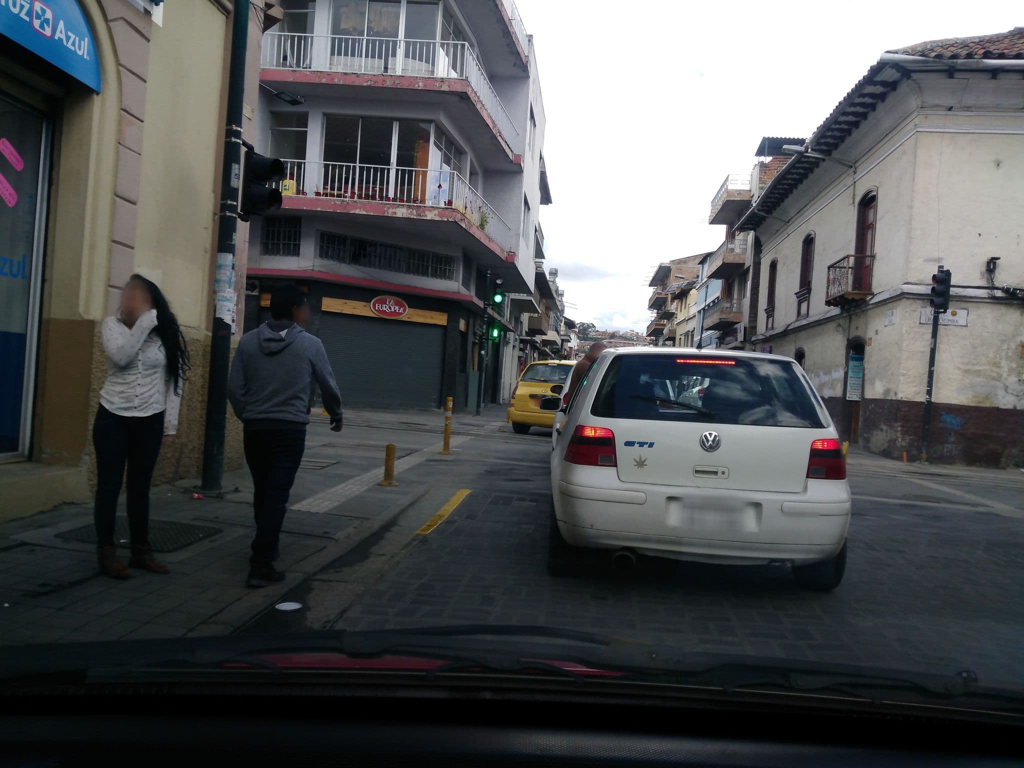 Street view near La Casa del Centro, Cuenca — © karenguzman (CC BY-SA · Mapillary)